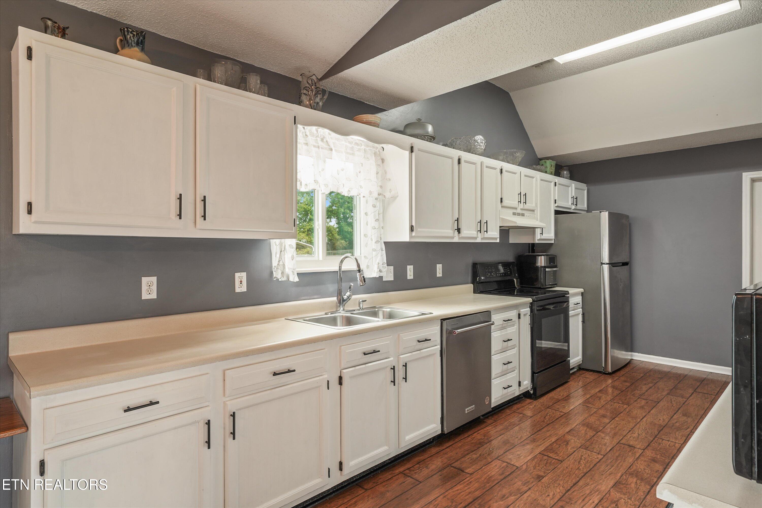 234 Old Clover Hill Road Maryville TN 37803