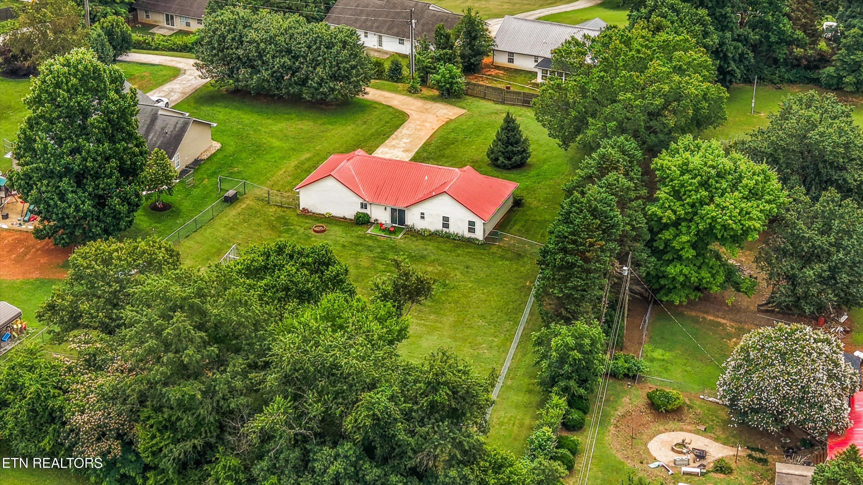 234 Old Clover Hill Road Maryville TN 37803