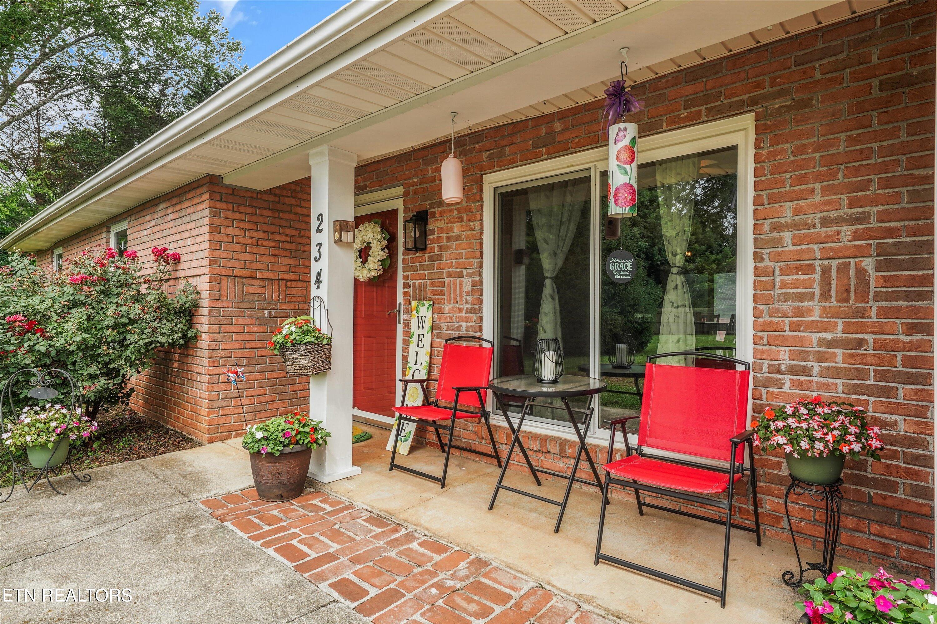 234 Old Clover Hill Road Maryville TN 37803