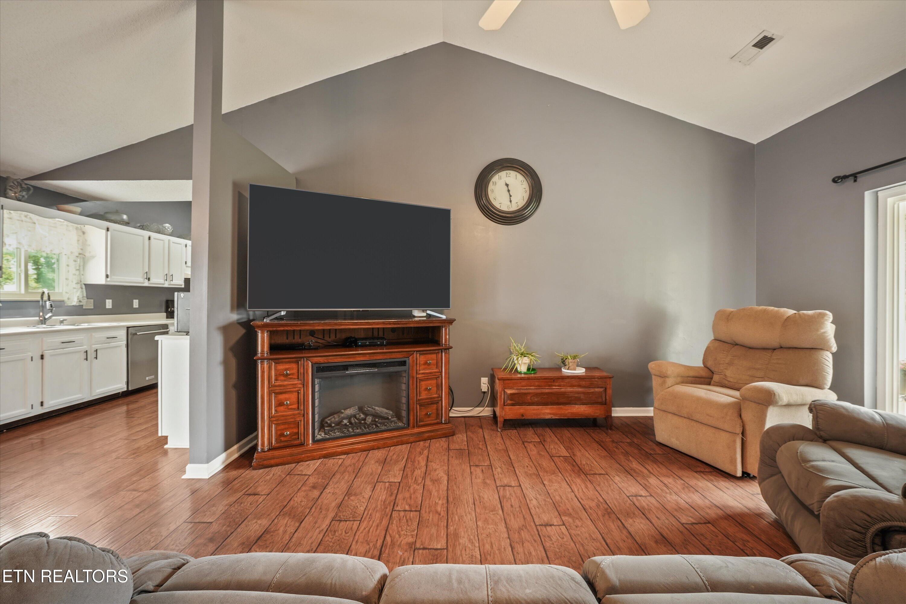 234 Old Clover Hill Road Maryville TN 37803
