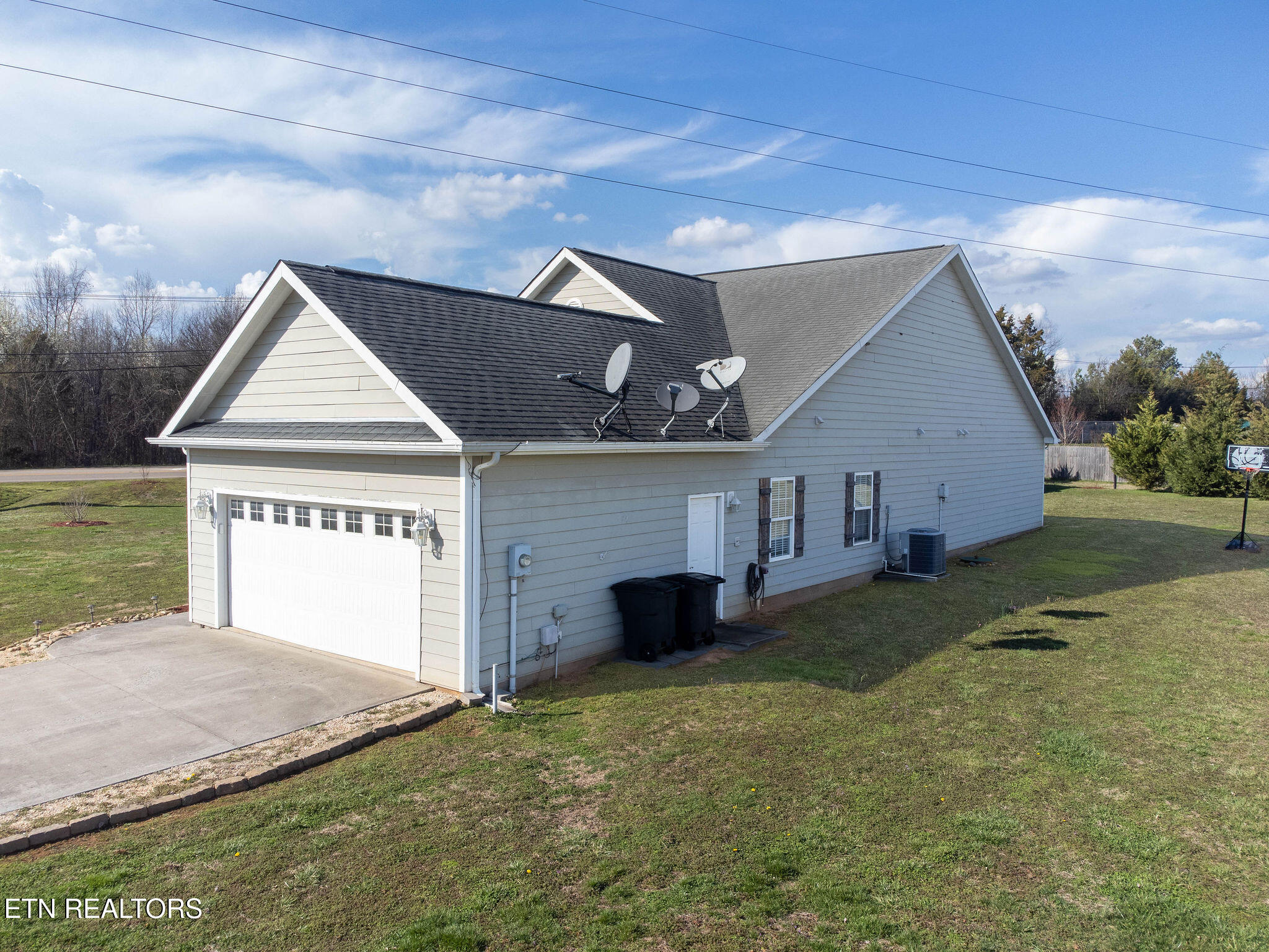 105 Legacy Park Boulevard Loudon TN 37774