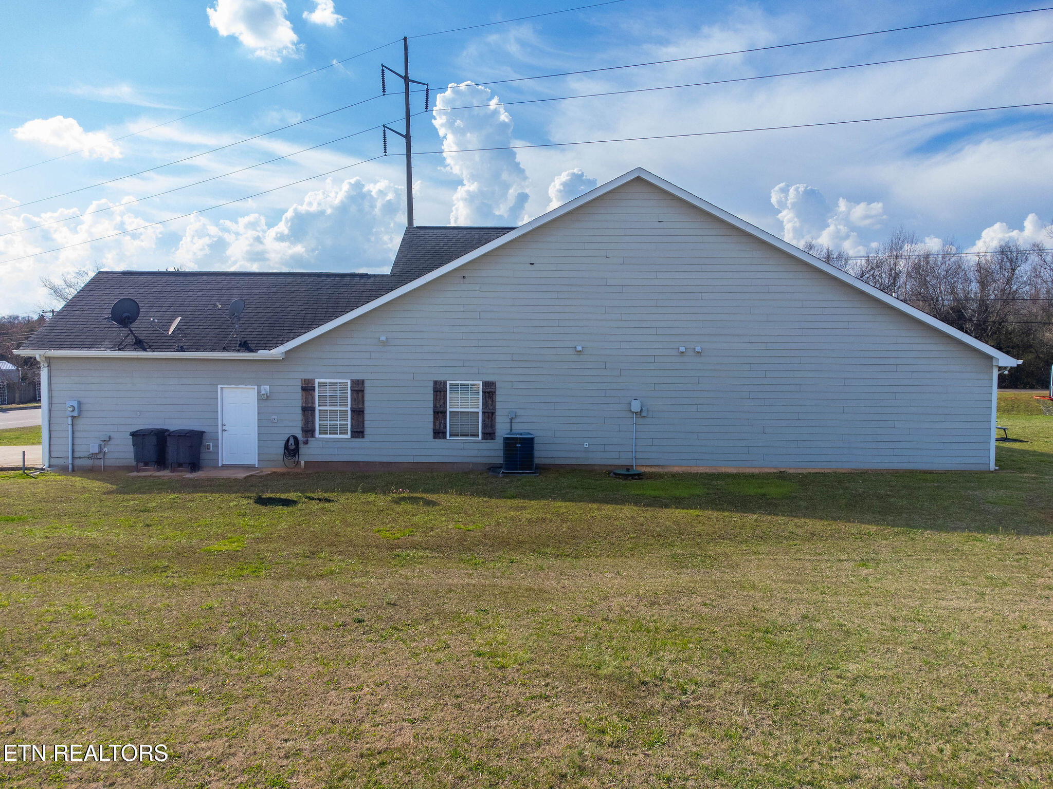 105 Legacy Park Boulevard Loudon TN 37774
