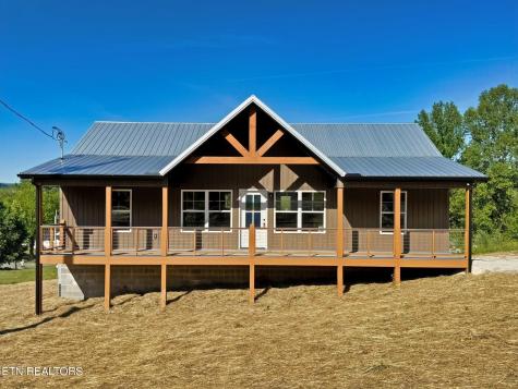 398 Glade Springs Road LaFollette TN 37766