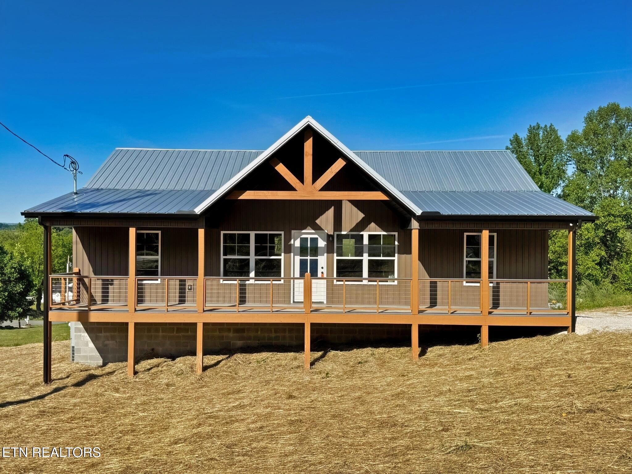 398 Glade Springs Road Lafollette TN 37766