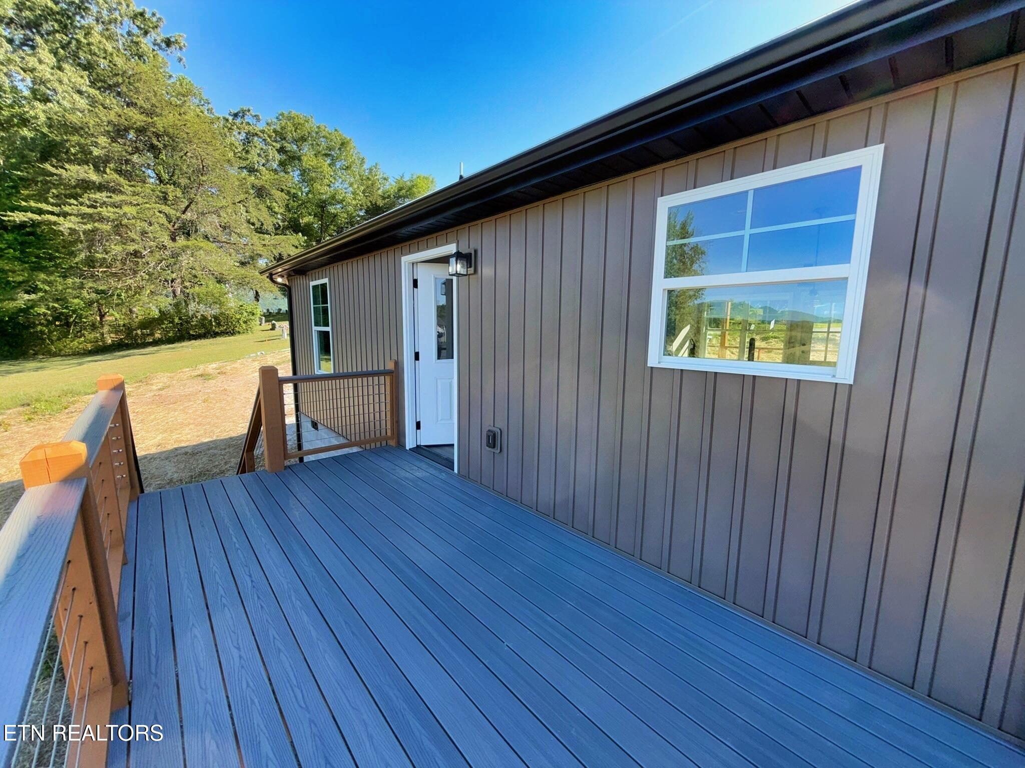 398 Glade Springs Road Lafollette TN 37766