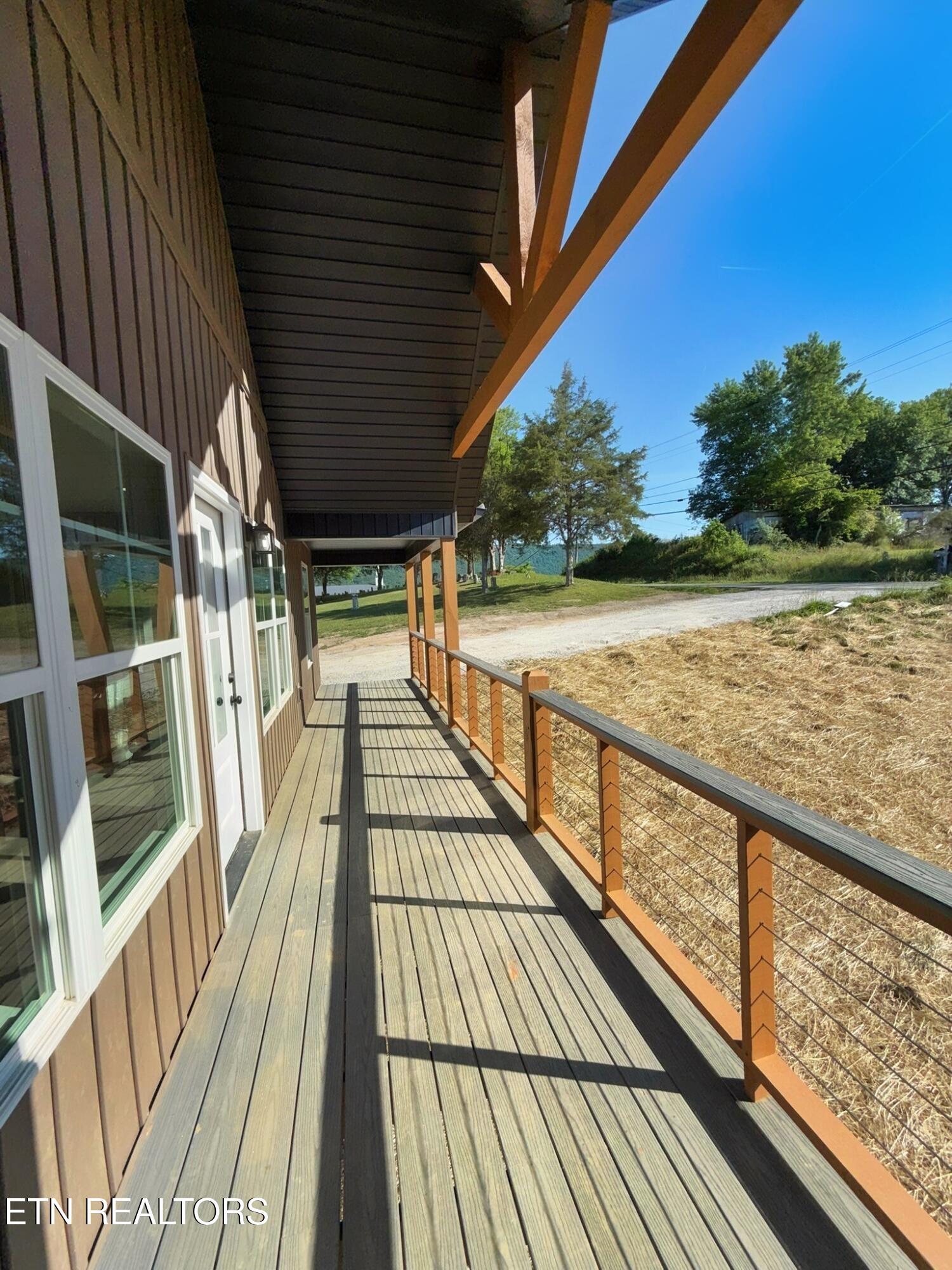 398 Glade Springs Road Lafollette TN 37766