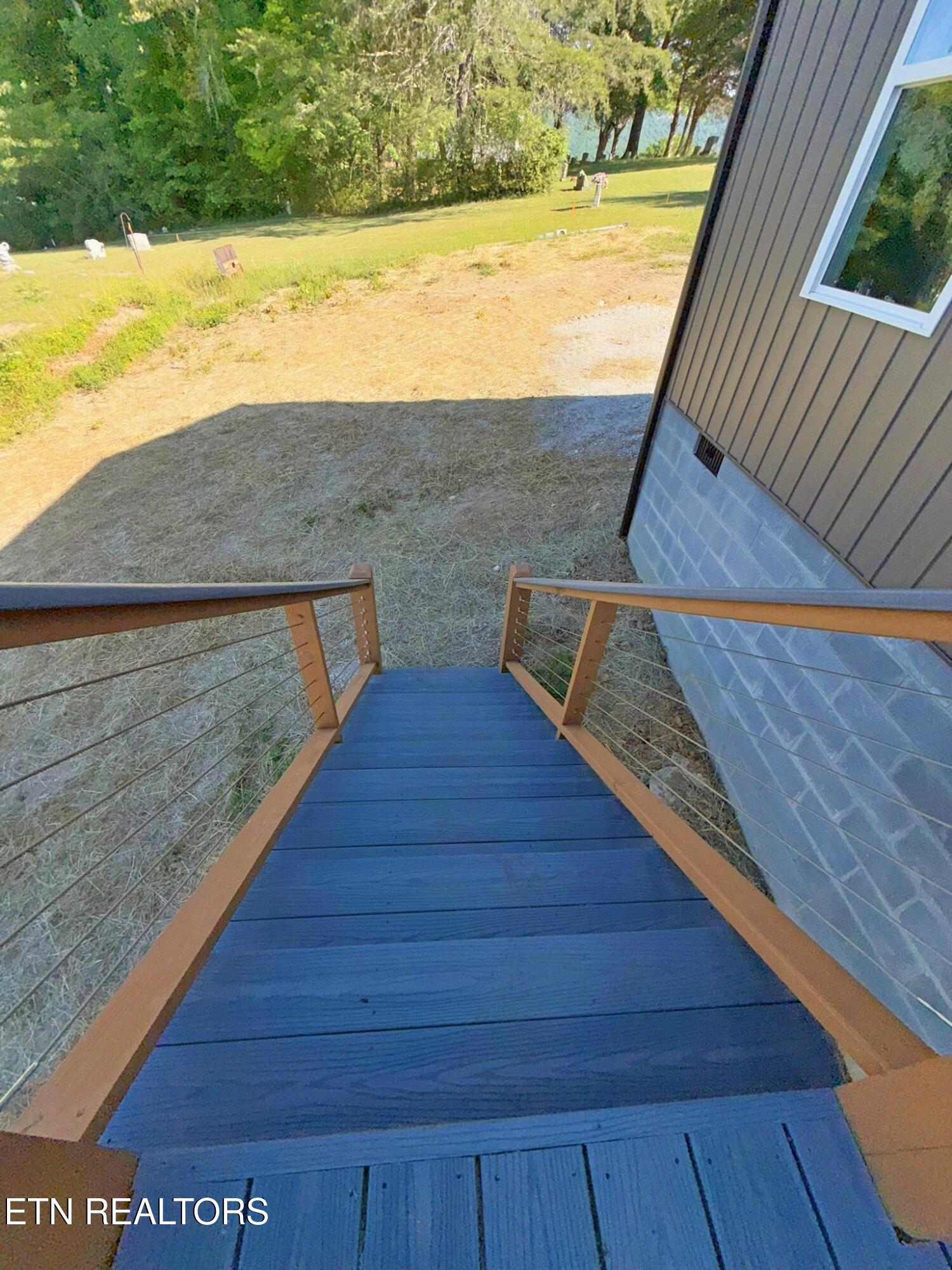 398 Glade Springs Road Lafollette TN 37766