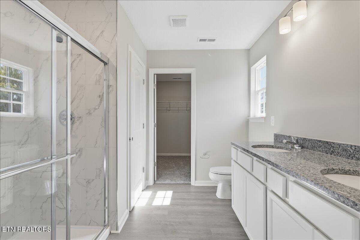 8836 Keenberg Lane Knoxville TN 37931