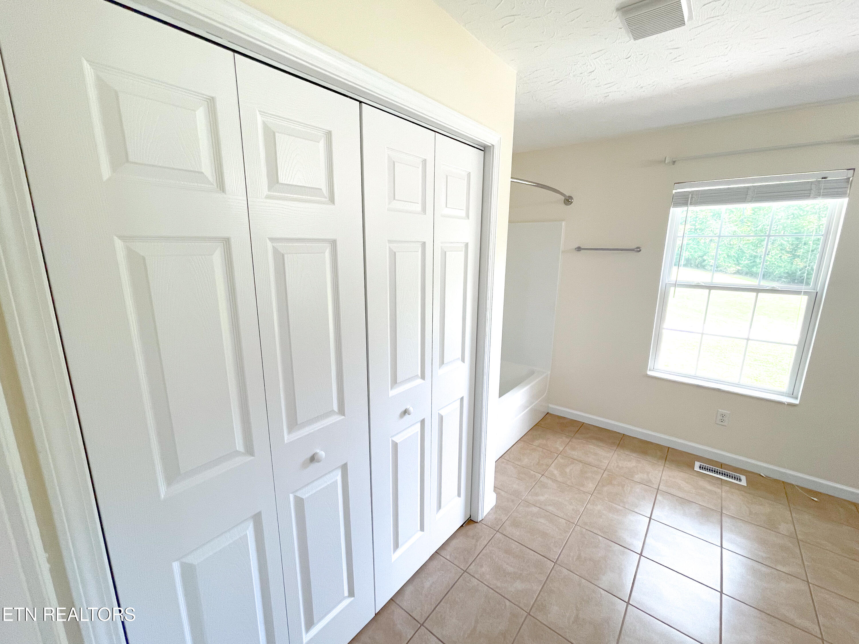 457 Shady Road Oliver Springs TN 37840