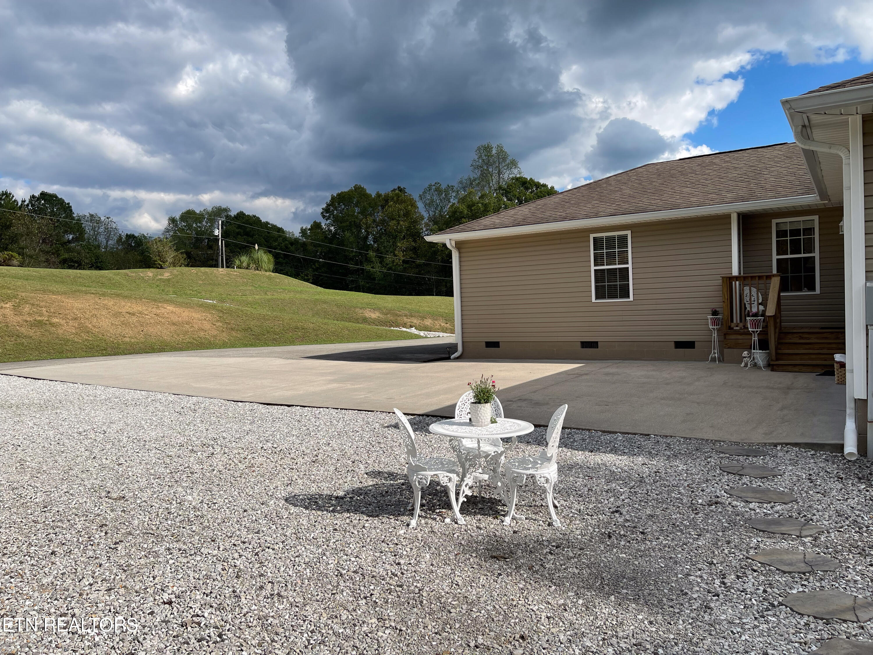 457 Shady Road Oliver Springs TN 37840