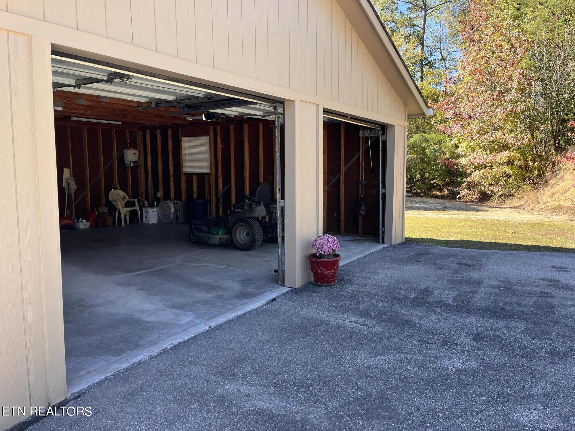 457 Shady Road Oliver Springs TN 37840