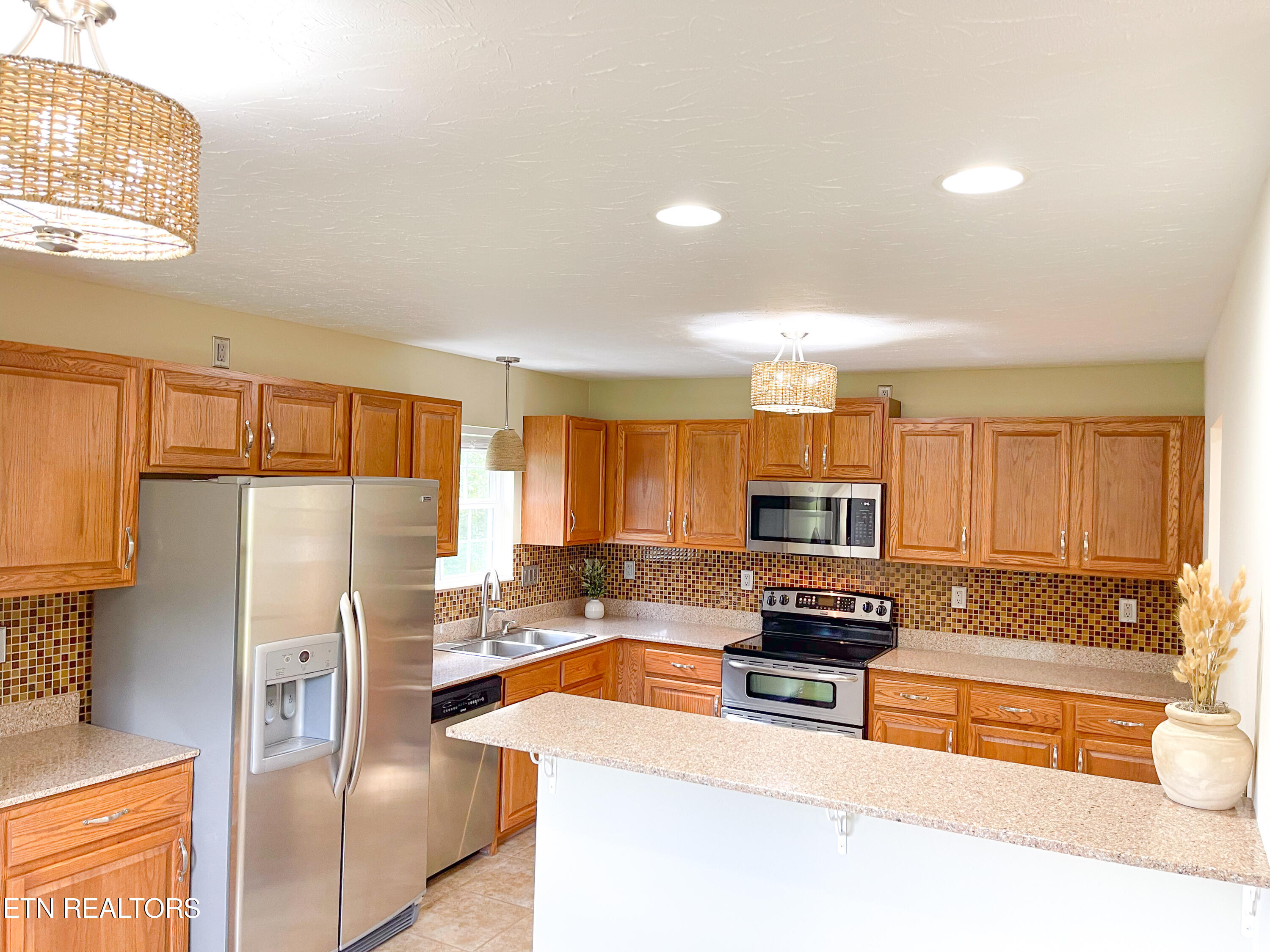 457 Shady Road Oliver Springs TN 37840