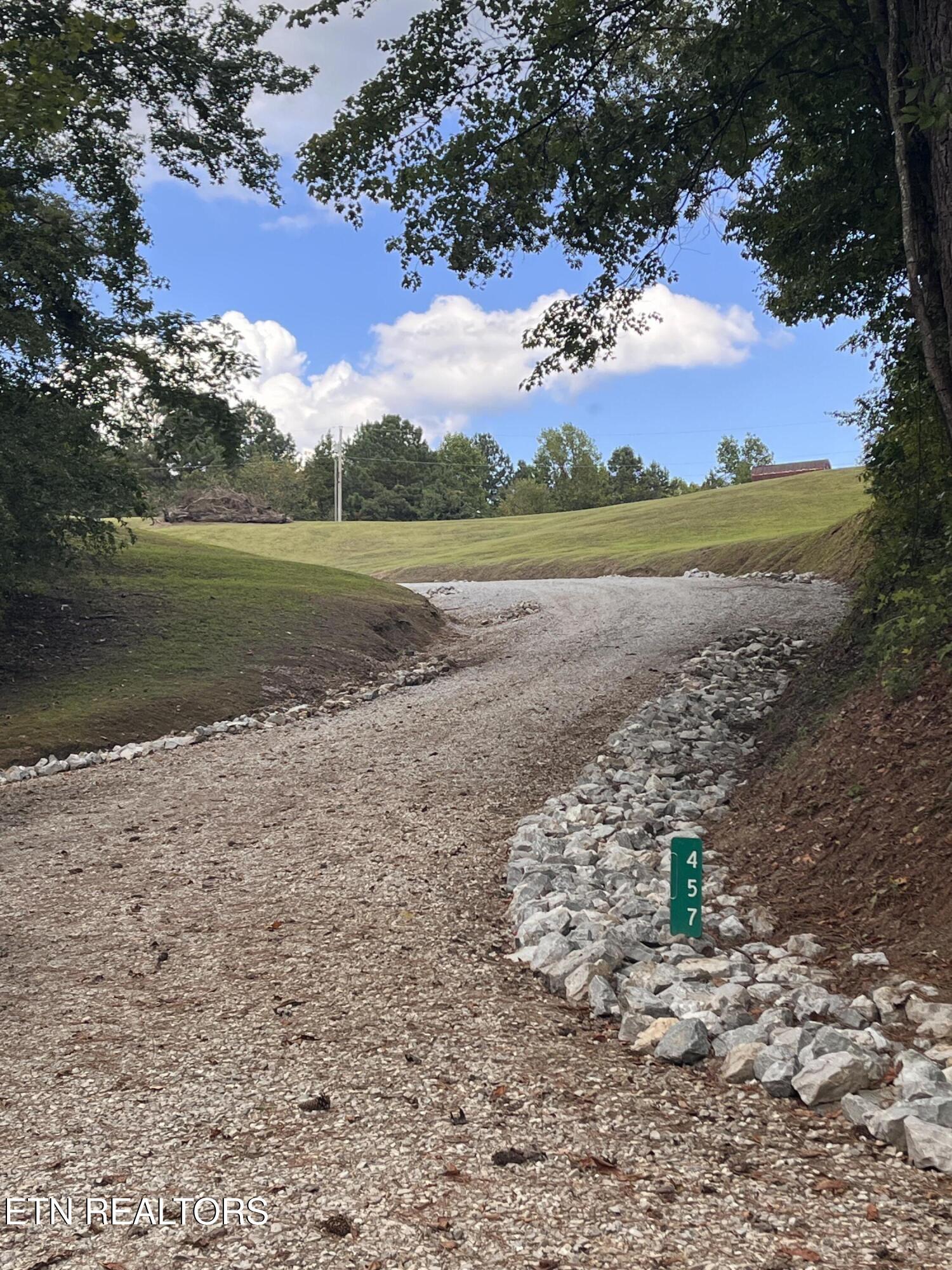 457 Shady Road Oliver Springs TN 37840