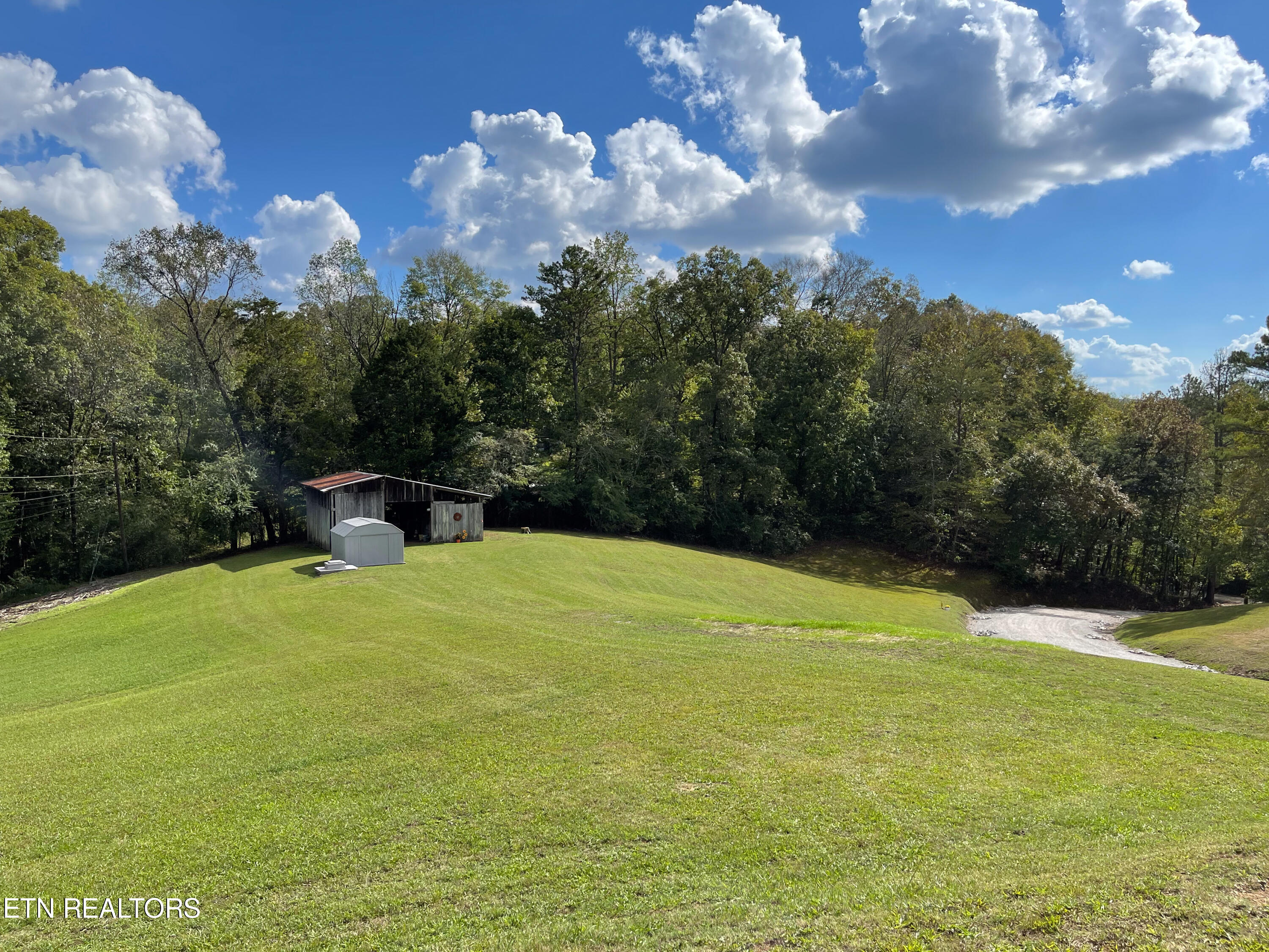 457 Shady Road Oliver Springs TN 37840