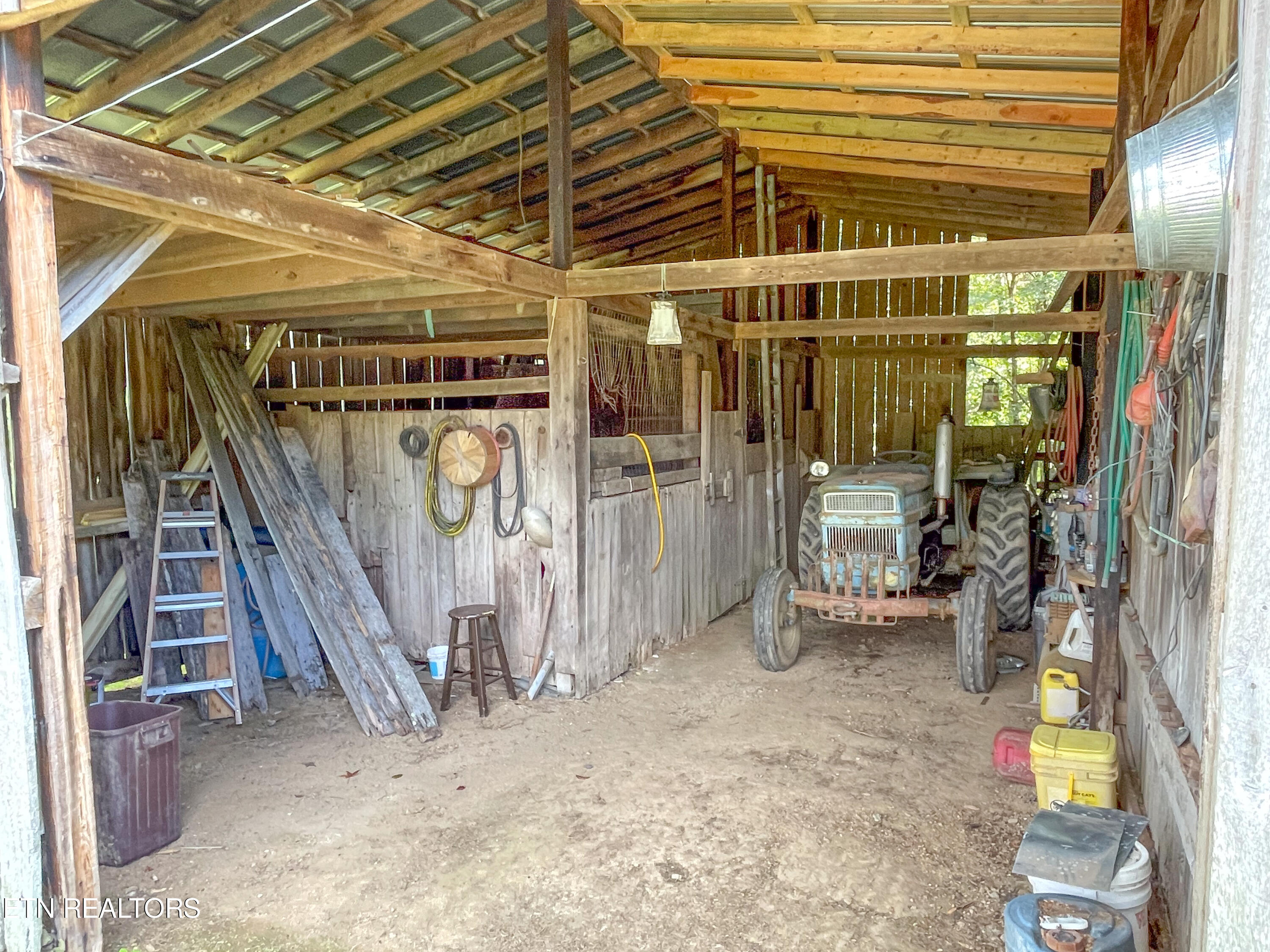 457 Shady Road Oliver Springs TN 37840
