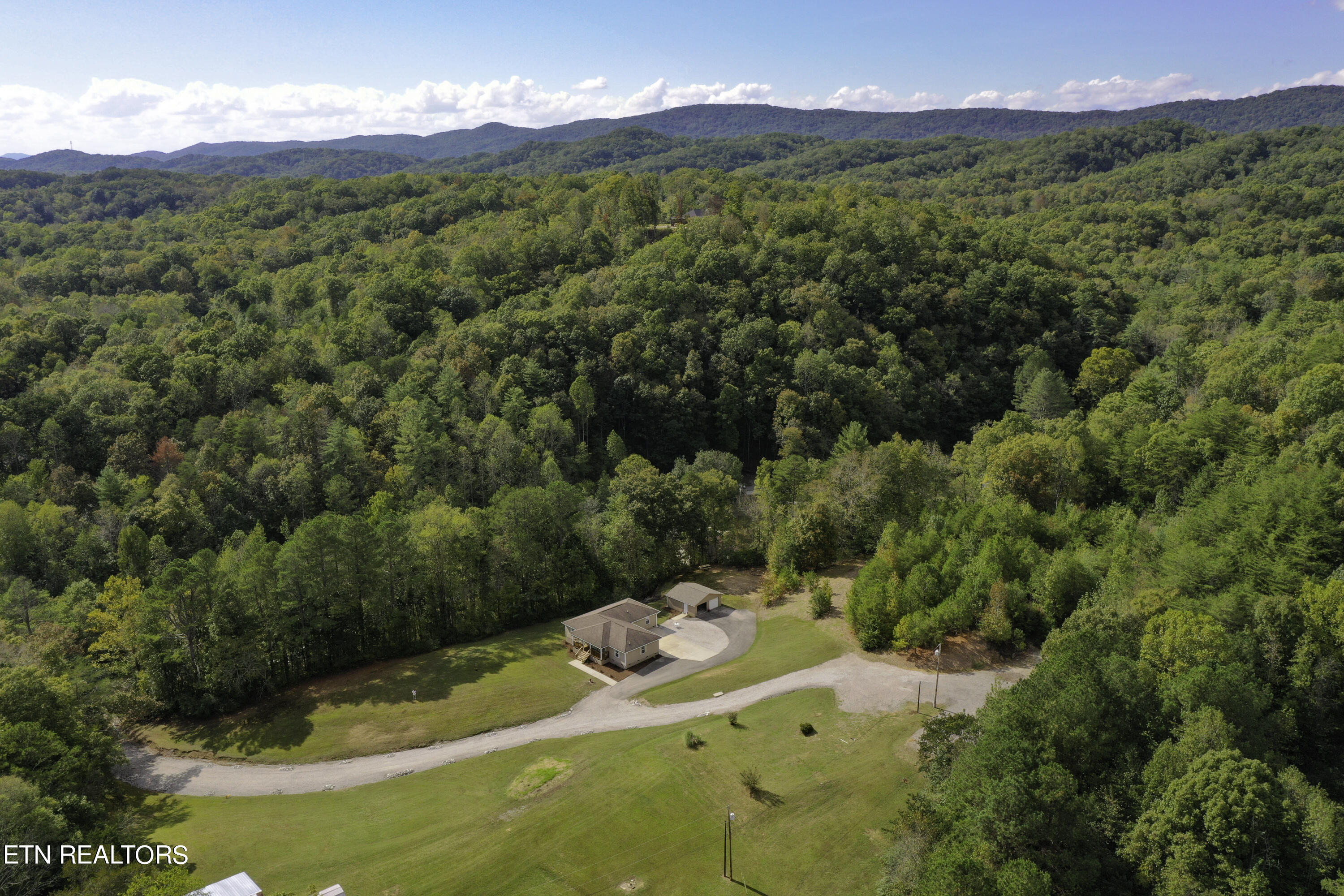 457 Shady Road Oliver Springs TN 37840