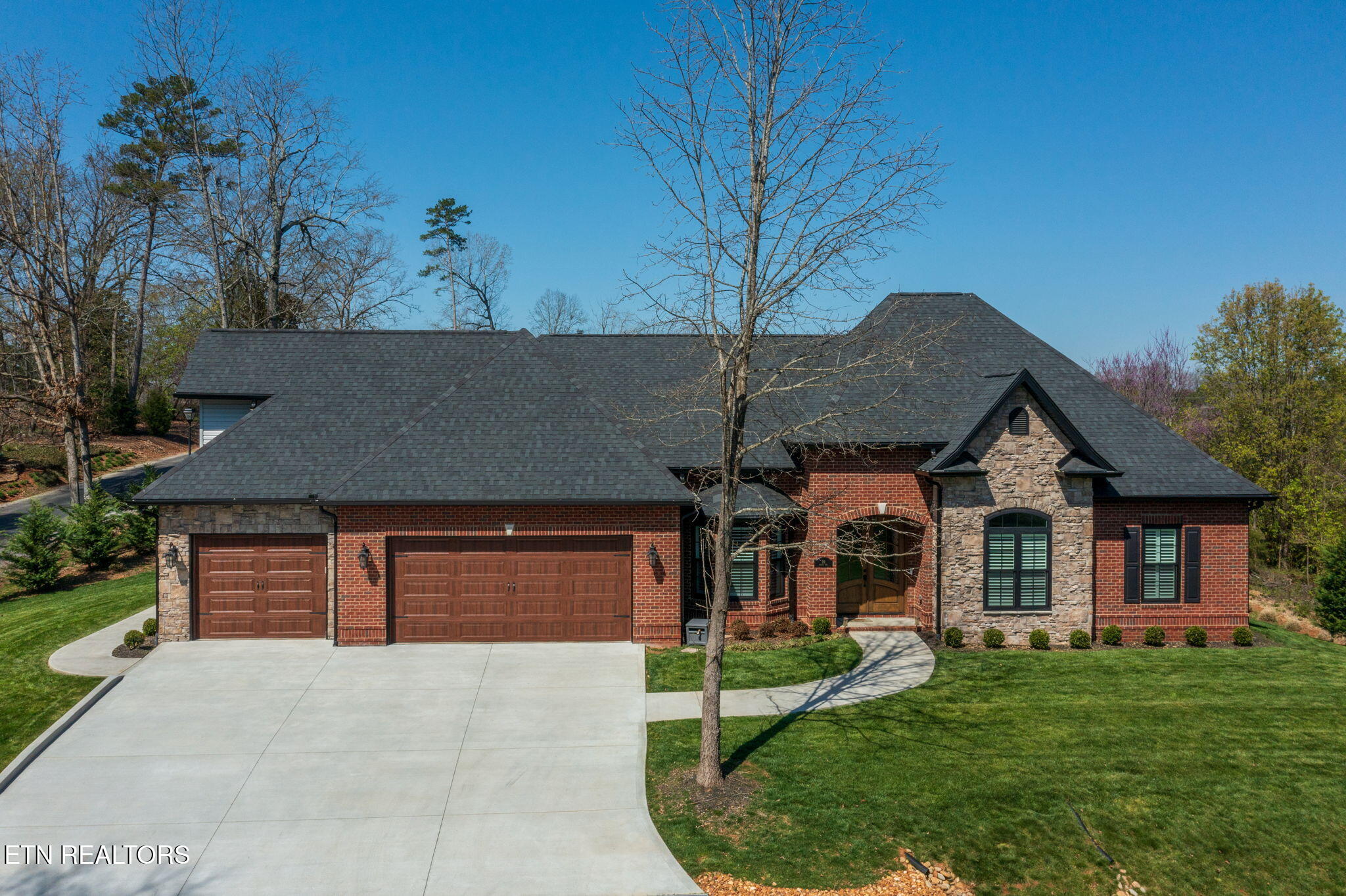 99 Walosi Way Loudon TN 37774