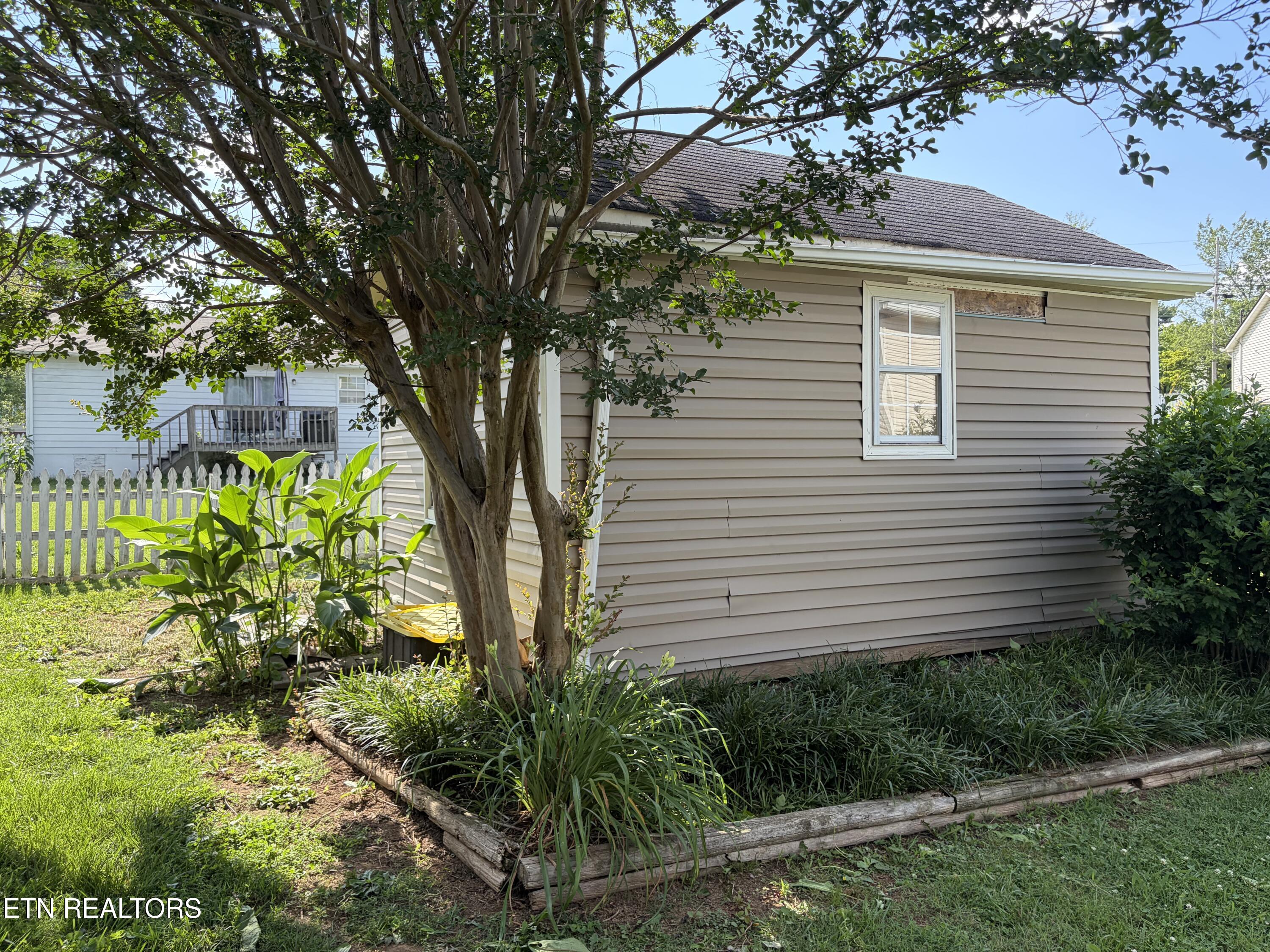 2337 Scanlon Court Powell TN 37849