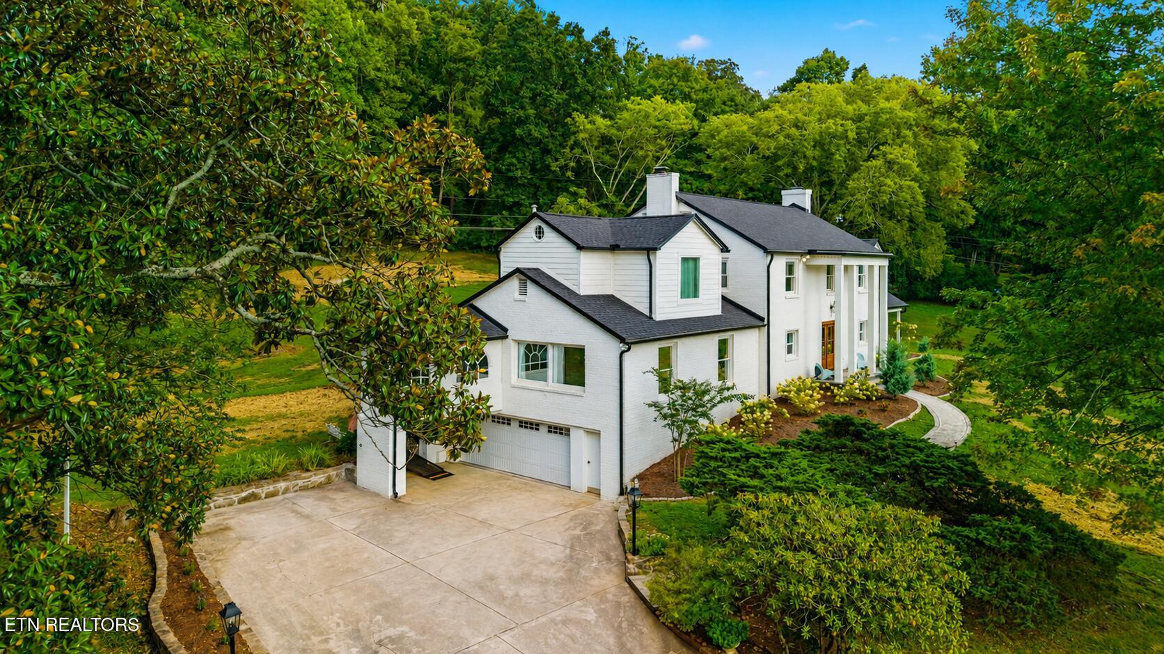 2704 Lakewood Lane Knoxville TN 37921