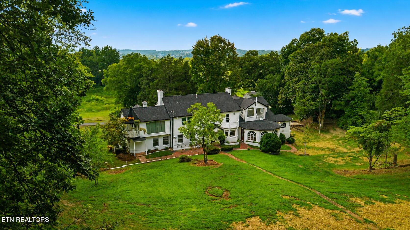 2704 Lakewood Lane Knoxville TN 37921