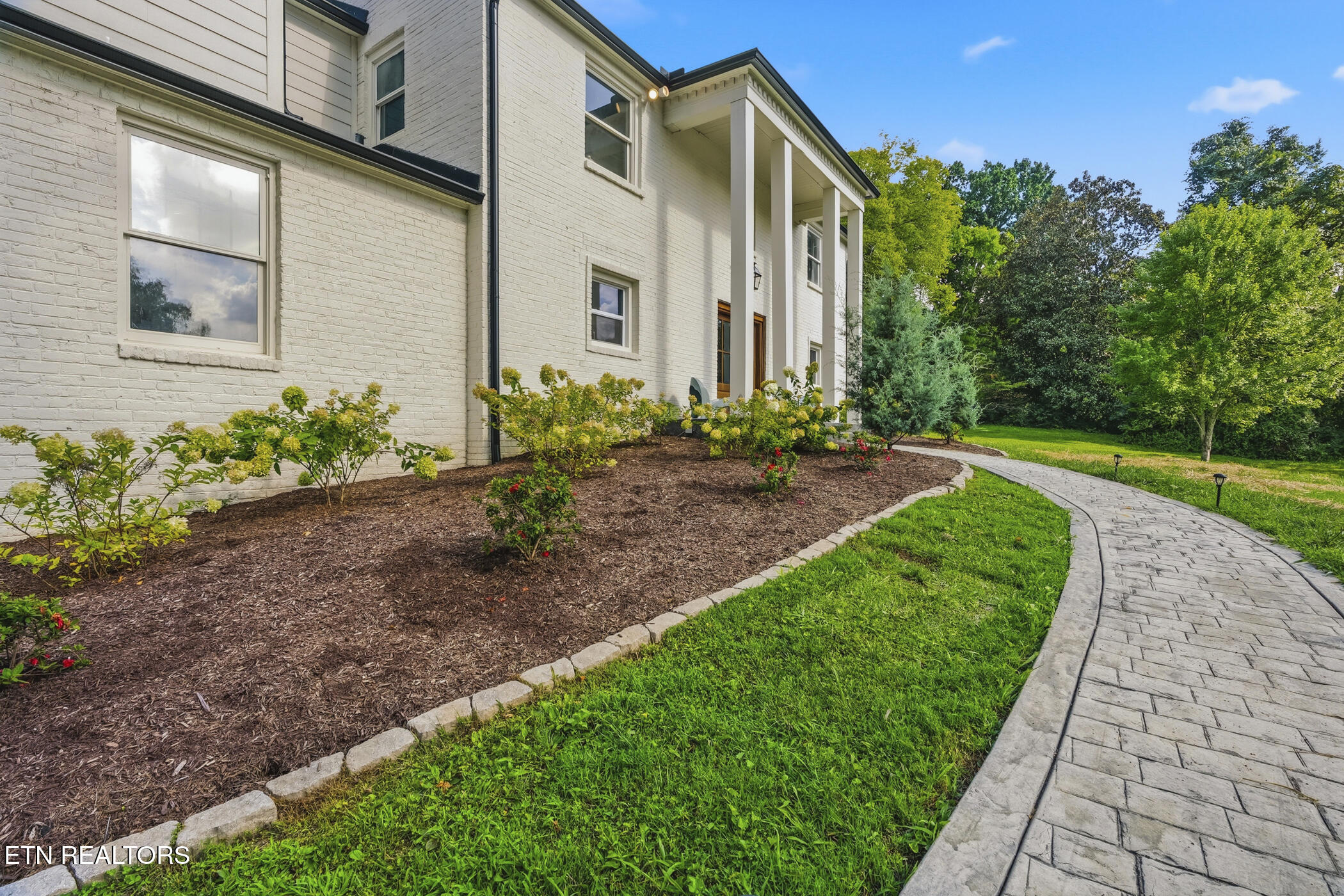 2704 Lakewood Lane Knoxville TN 37921