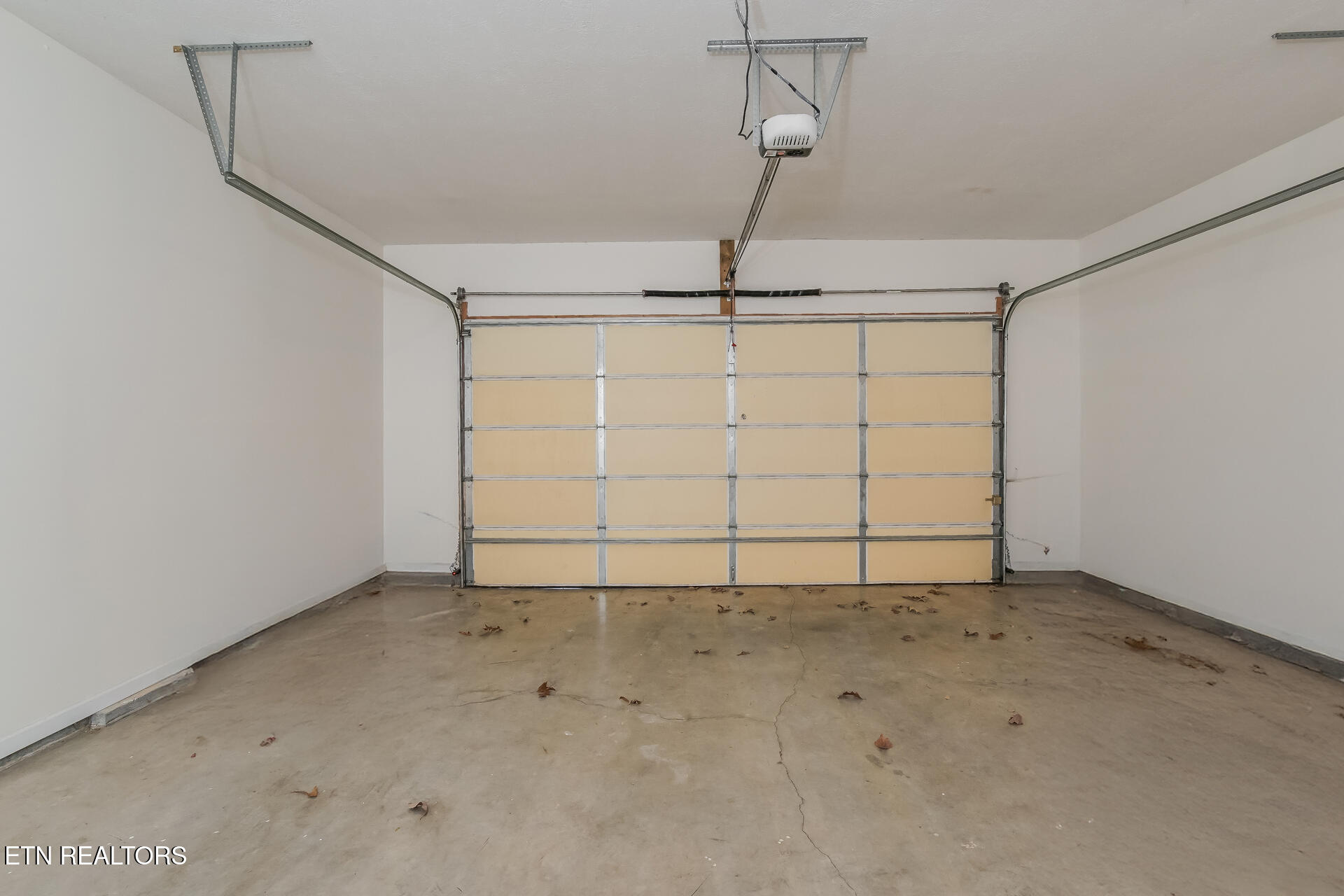 880 Glenfield Drive Lenoir City TN 37771