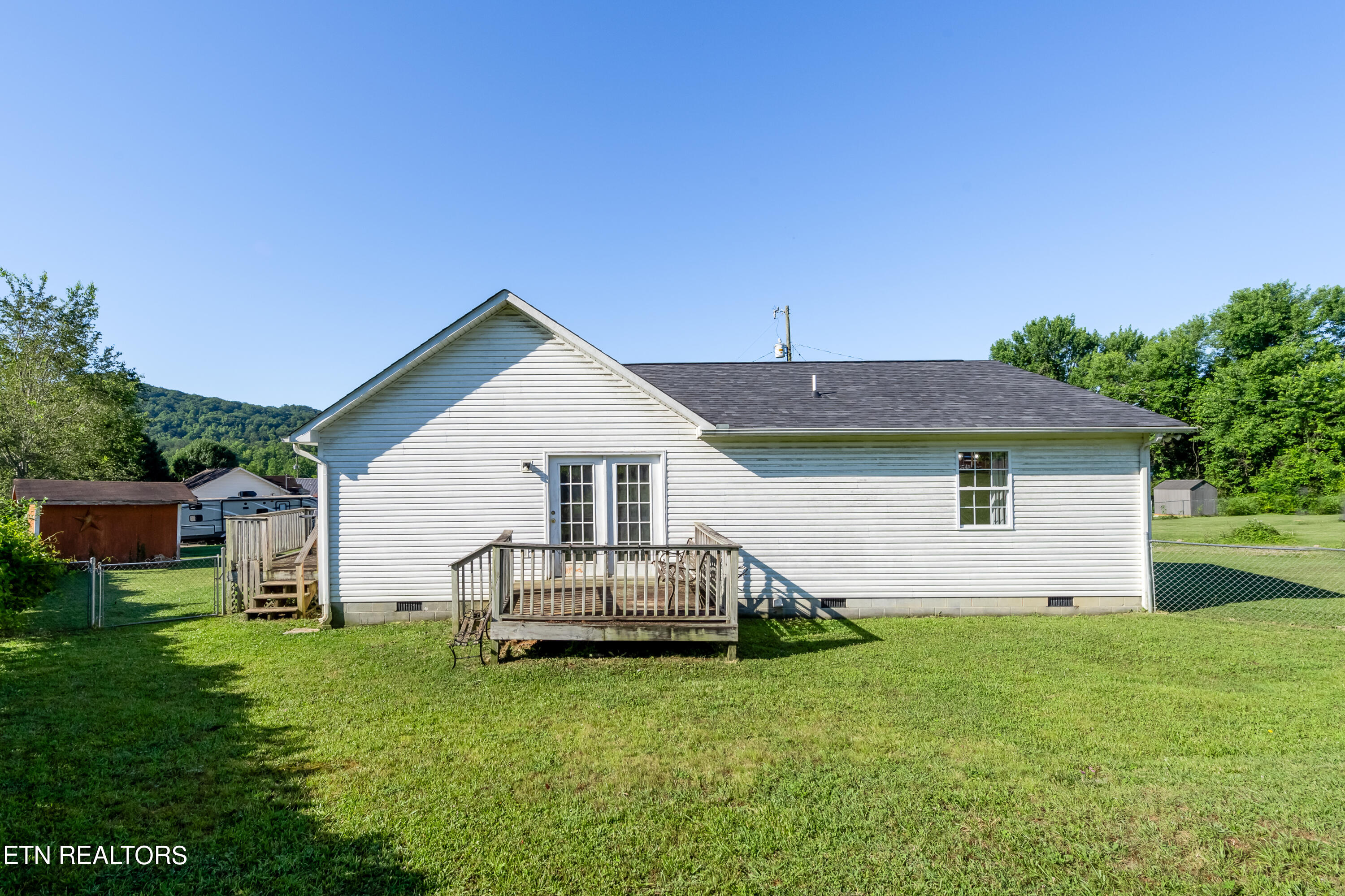 204 Scenic Springs Lane Maynardville TN 37807
