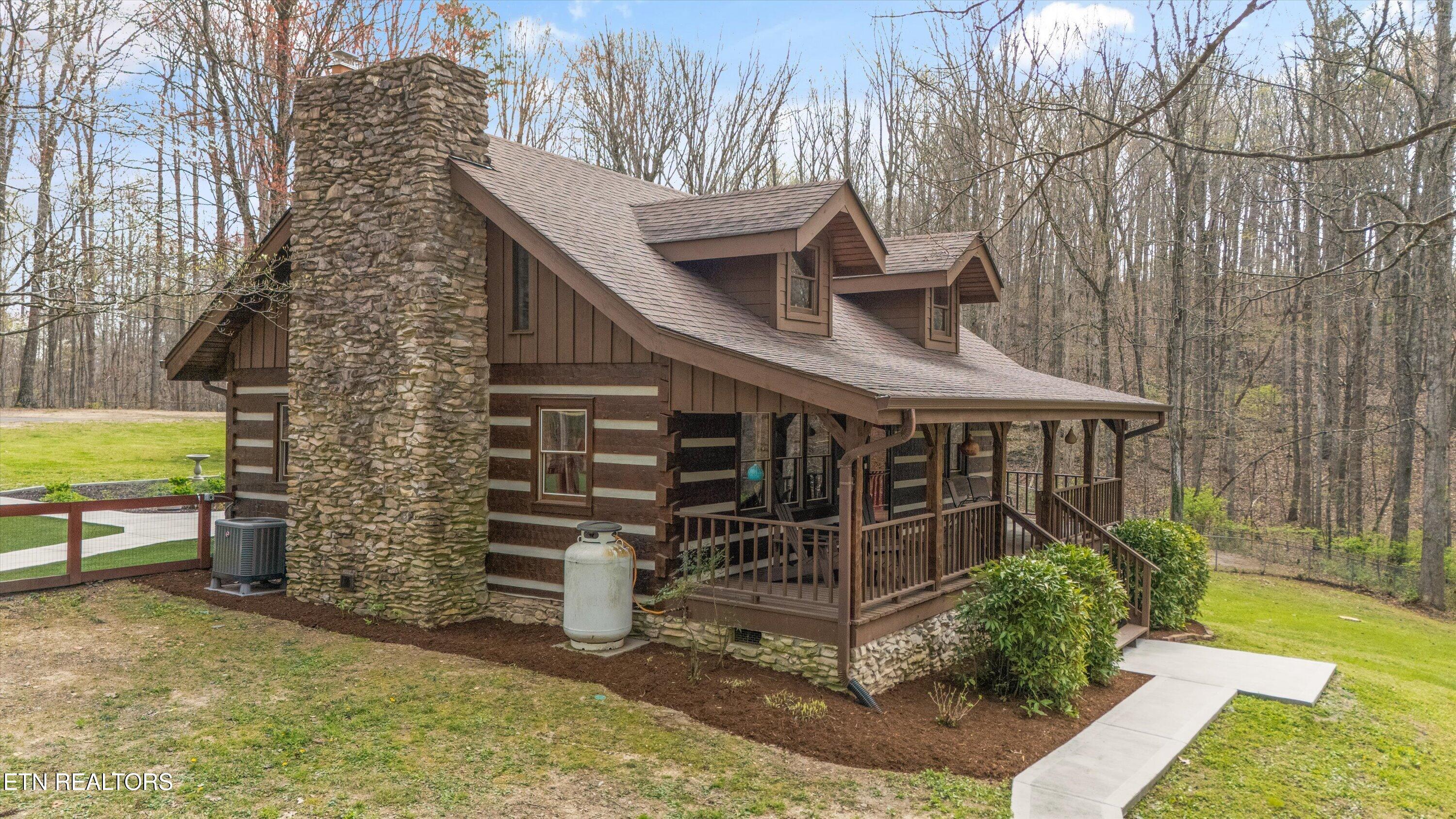 5726 Wolfenbarger Lane Knoxville TN 37938