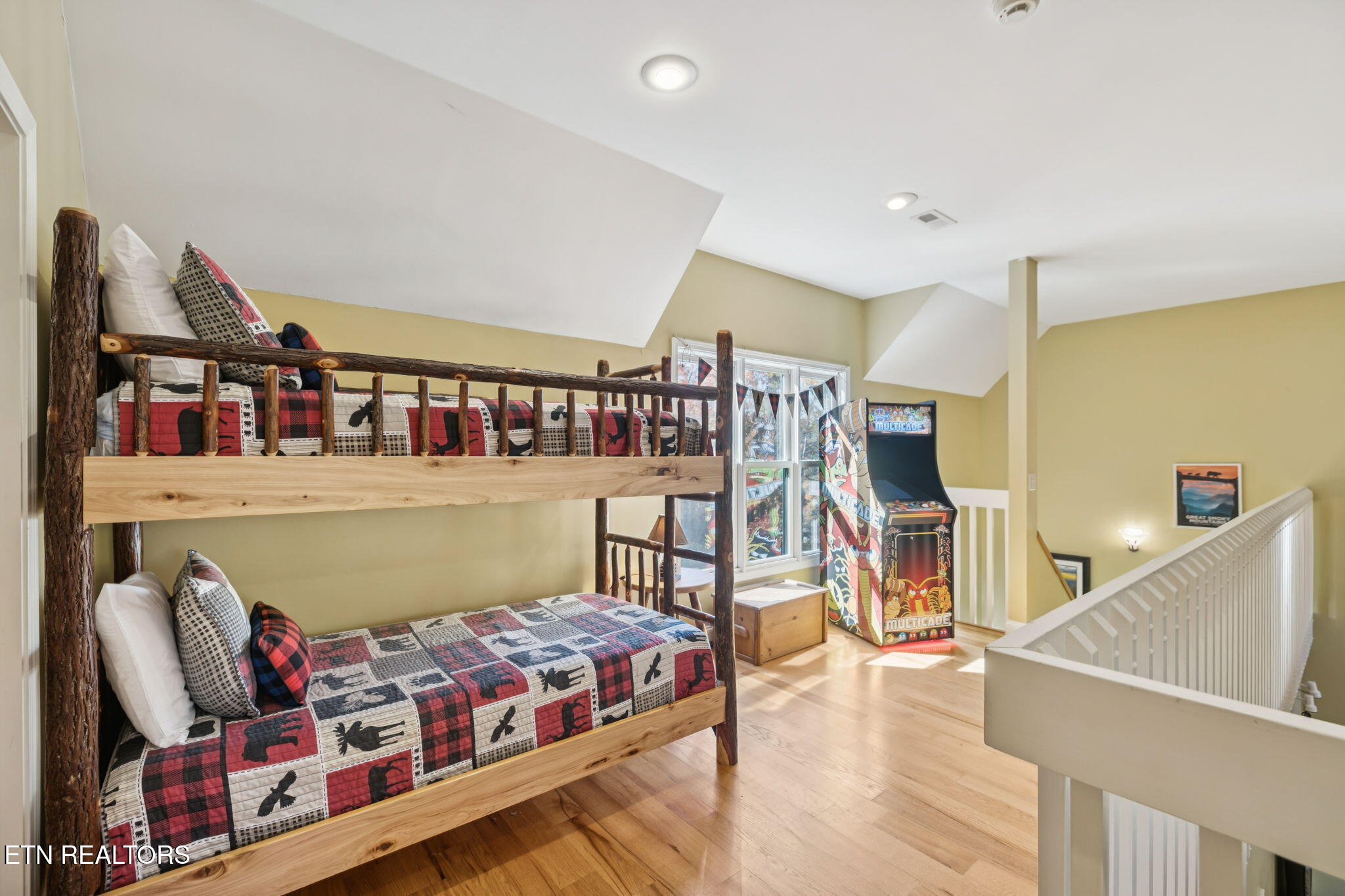 3715 Cinnamon Way Sevierville TN 37862