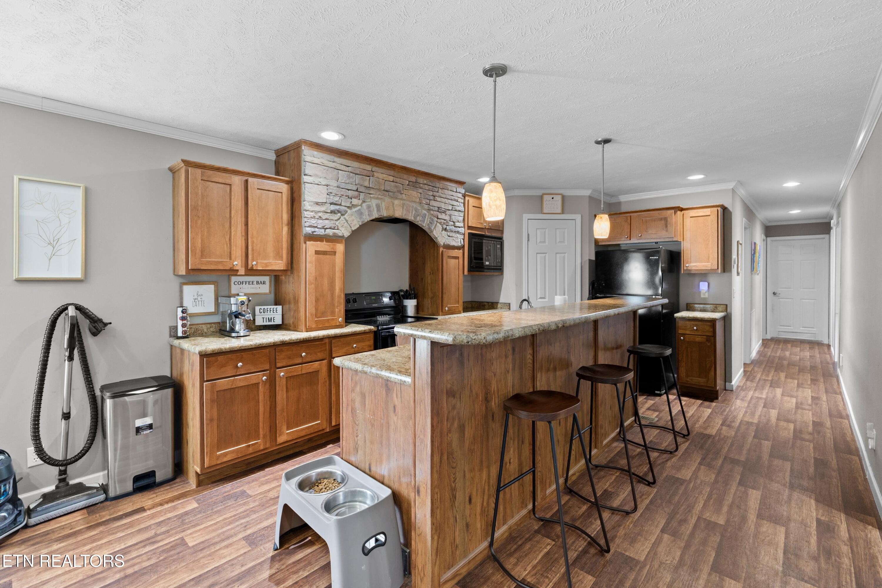 2484 Upper Caney Valley Road Tazewell TN 37879