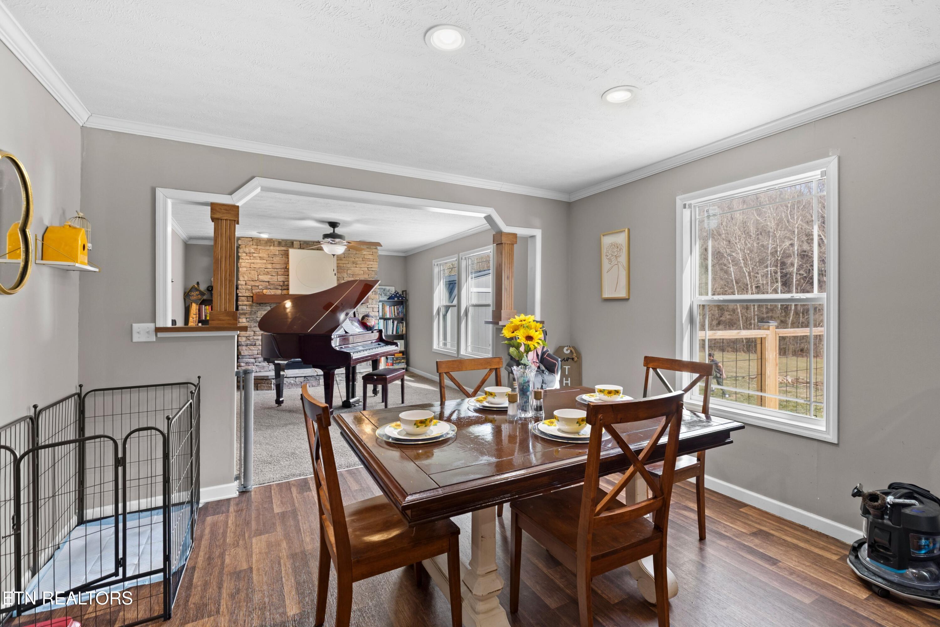2484 Upper Caney Valley Road Tazewell TN 37879