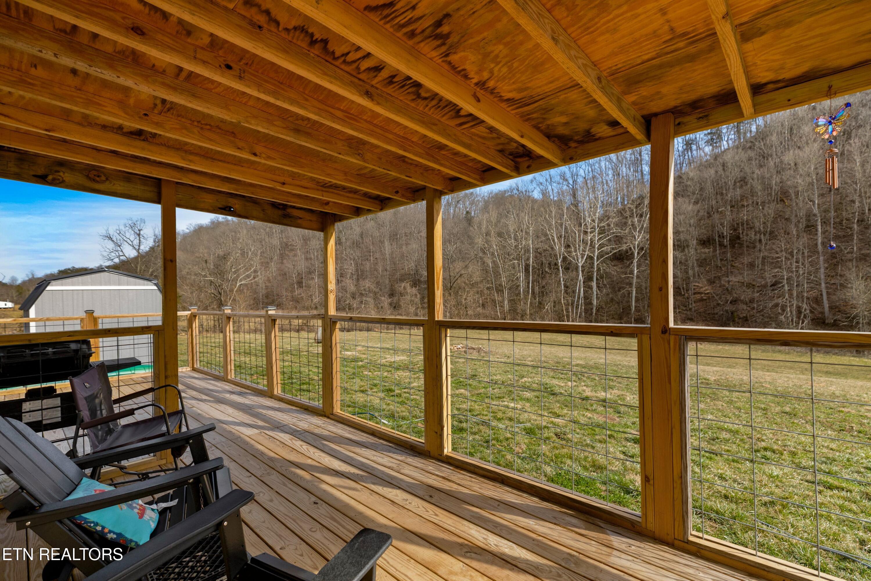 2484 Upper Caney Valley Road Tazewell TN 37879