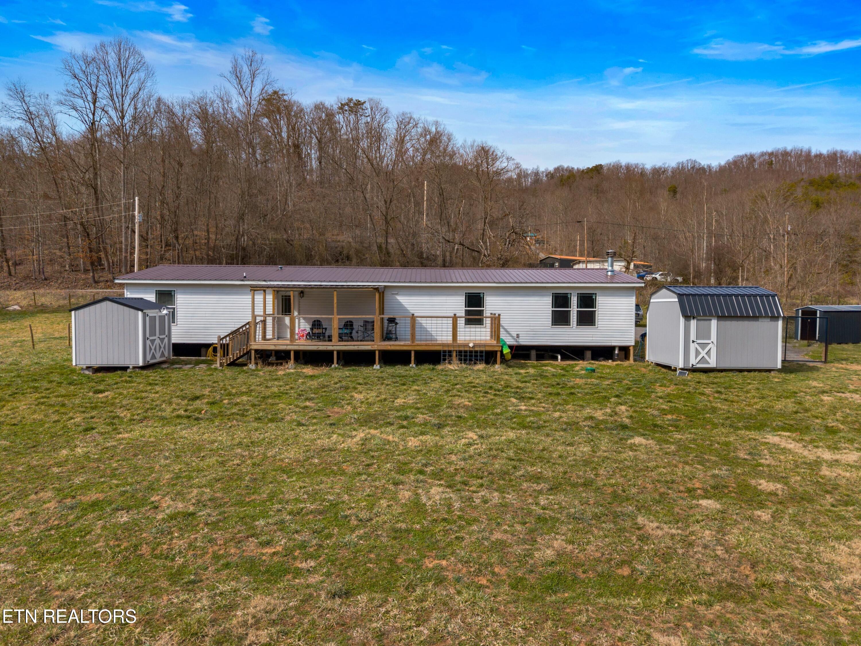 2484 Upper Caney Valley Road Tazewell TN 37879
