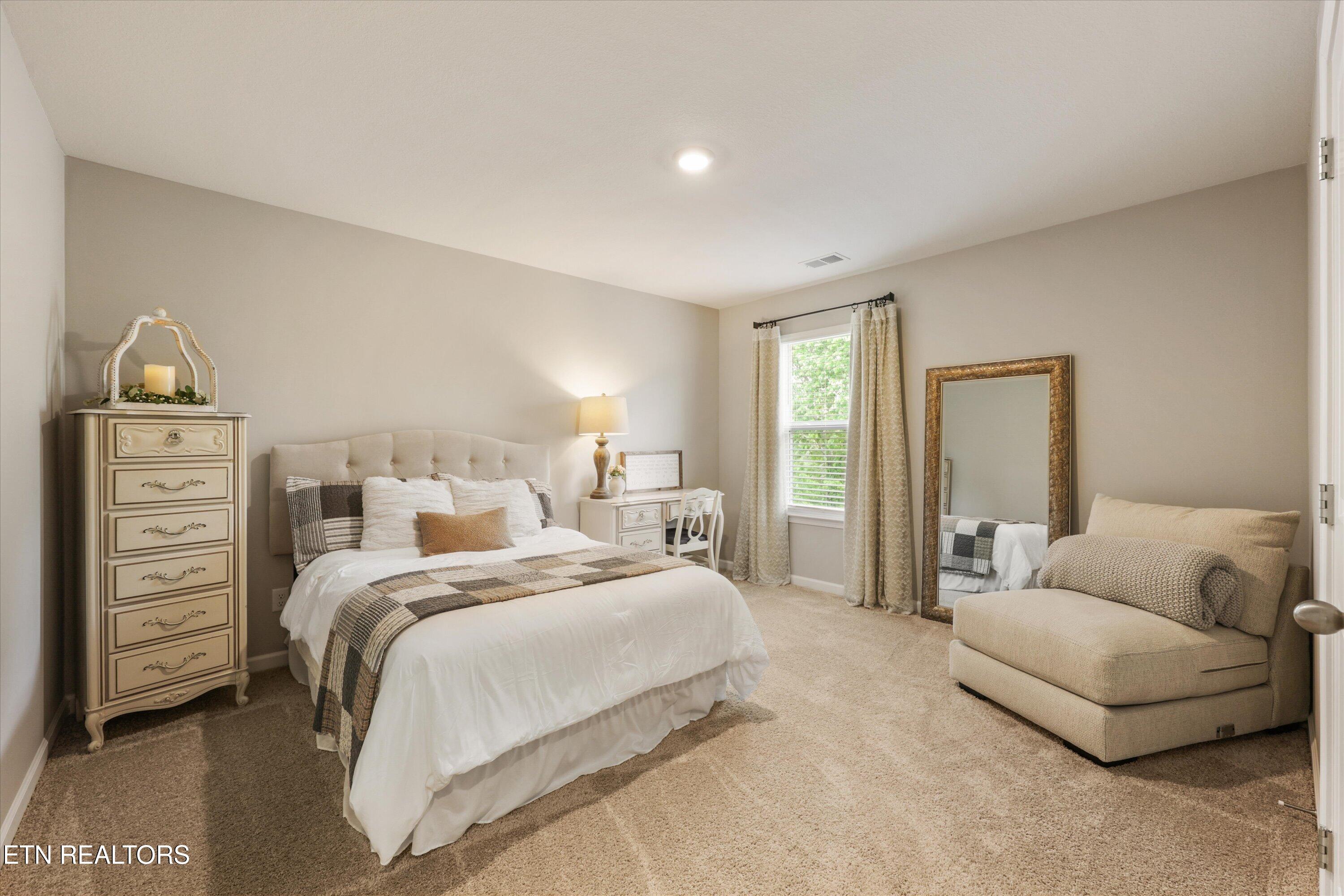 9716 War Admiral Lane Knoxville TN 37931