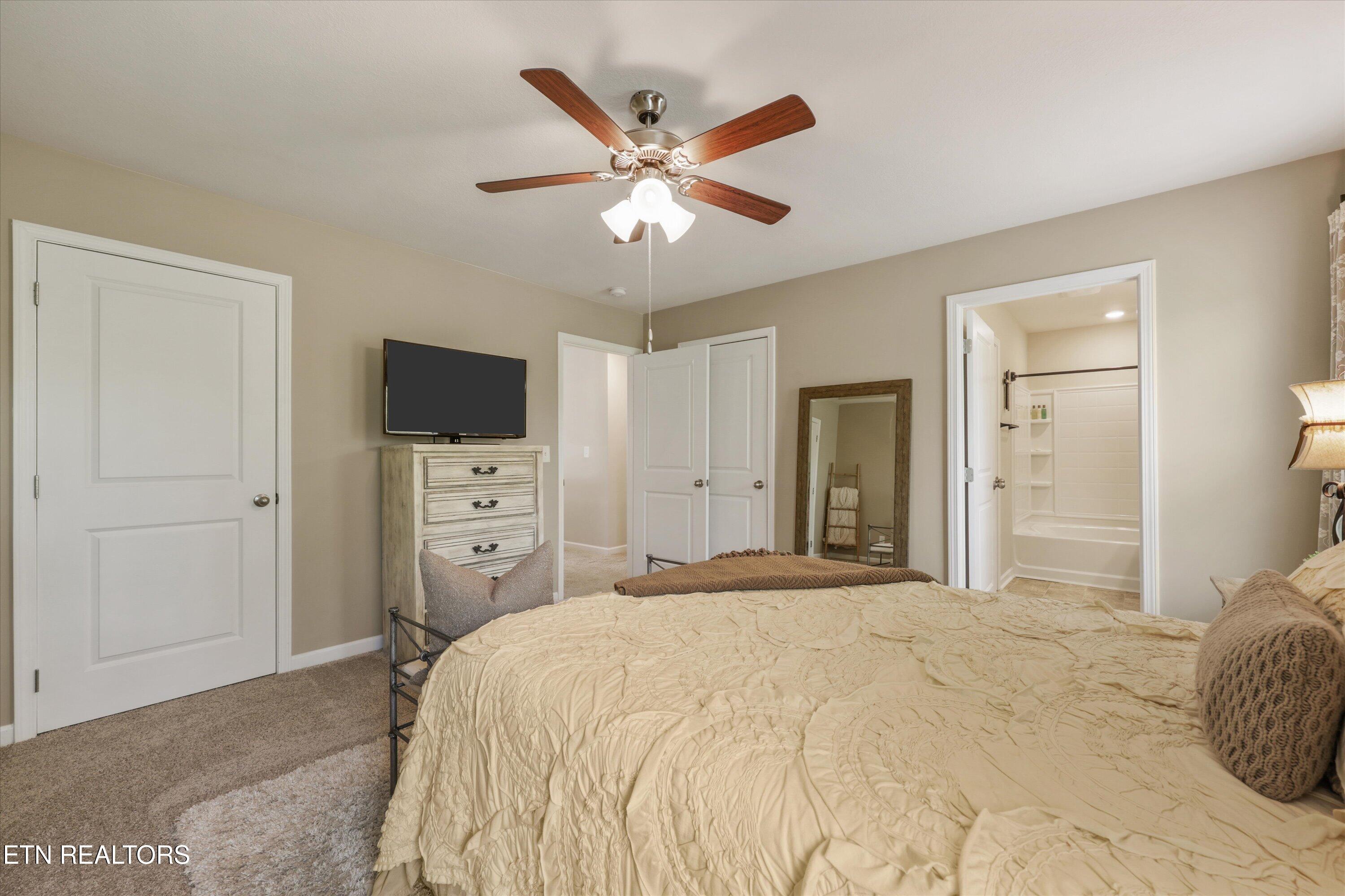 9716 War Admiral Lane Knoxville TN 37931