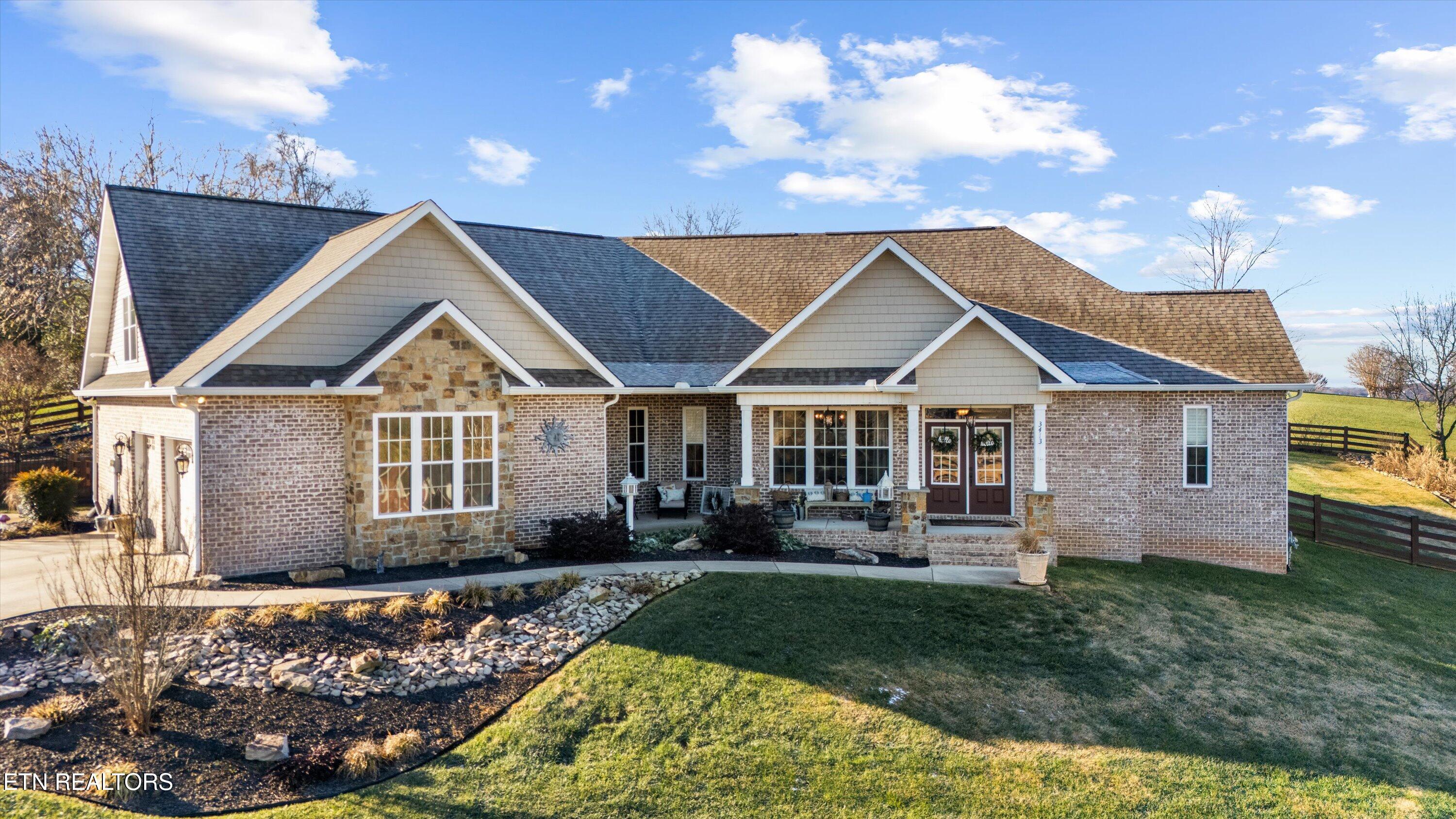 3413 Colby Cove Drive Maryville TN 37801