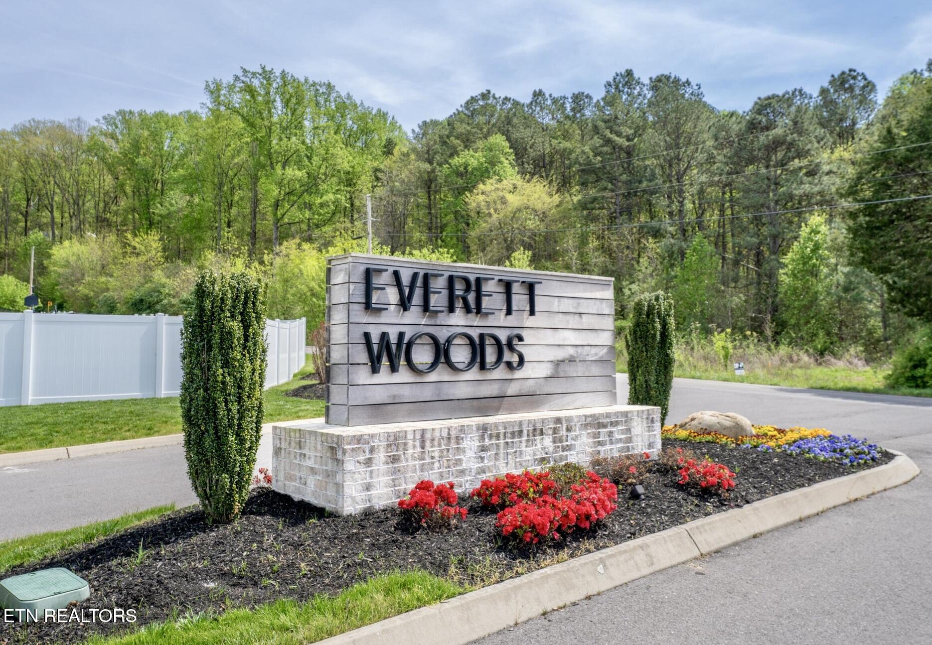 1139 Belle Pond Avenue Knoxville TN 37932