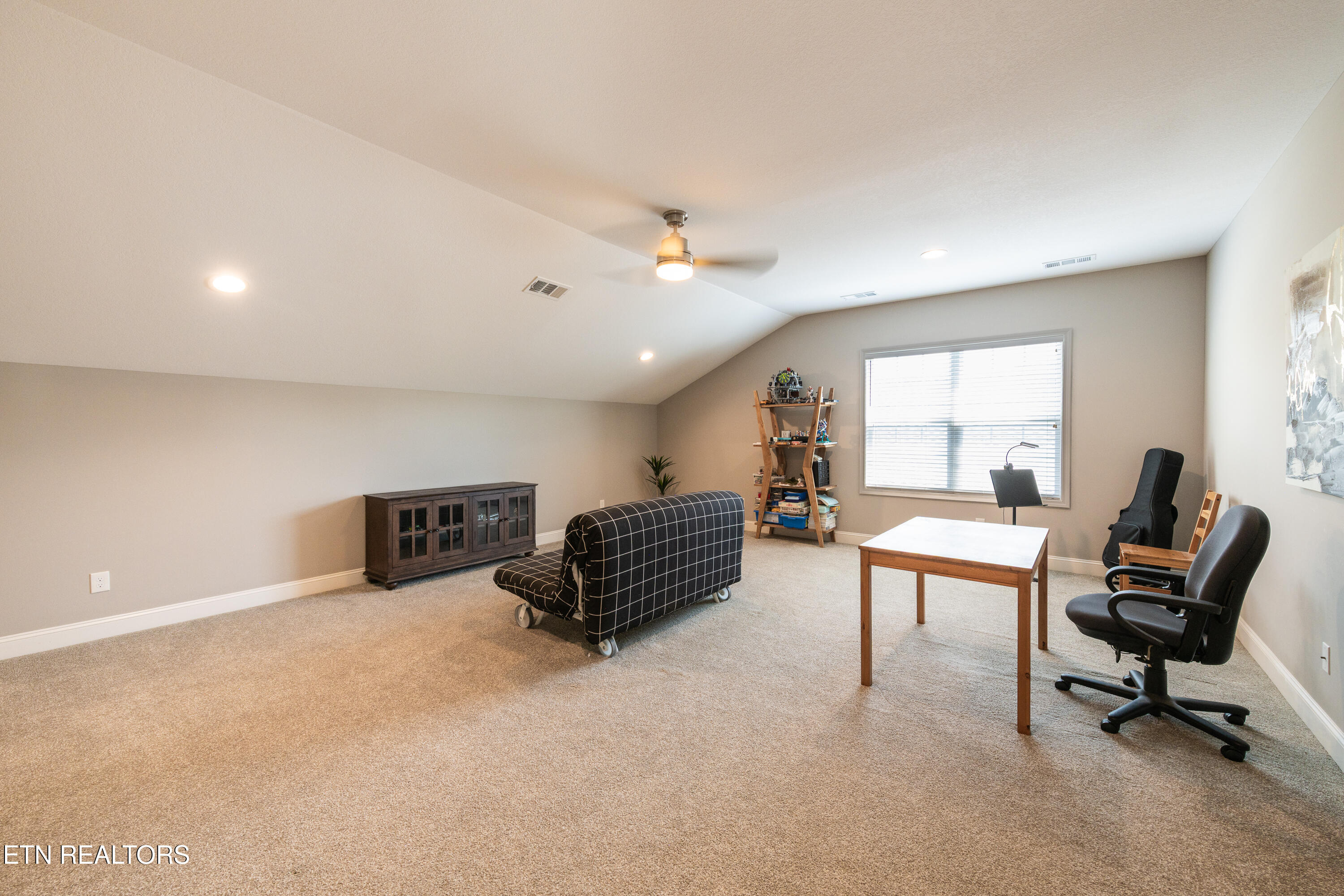 1027 Prince George Parish Drive Knoxville TN 37934