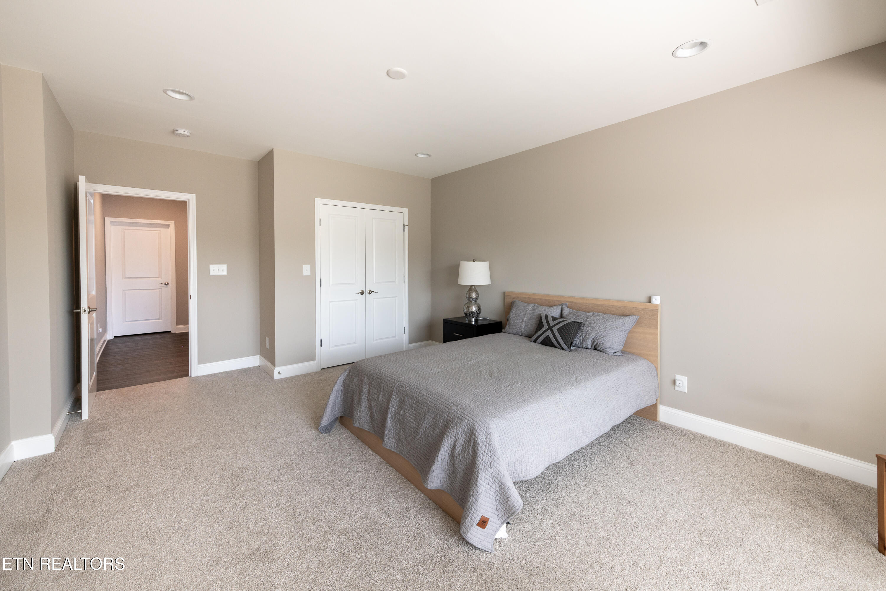 1027 Prince George Parish Drive Knoxville TN 37934