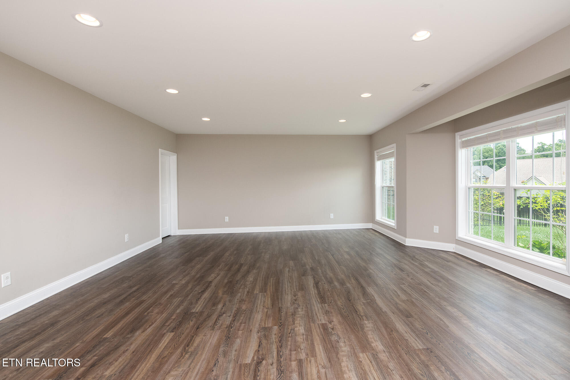 1027 Prince George Parish Drive Knoxville TN 37934
