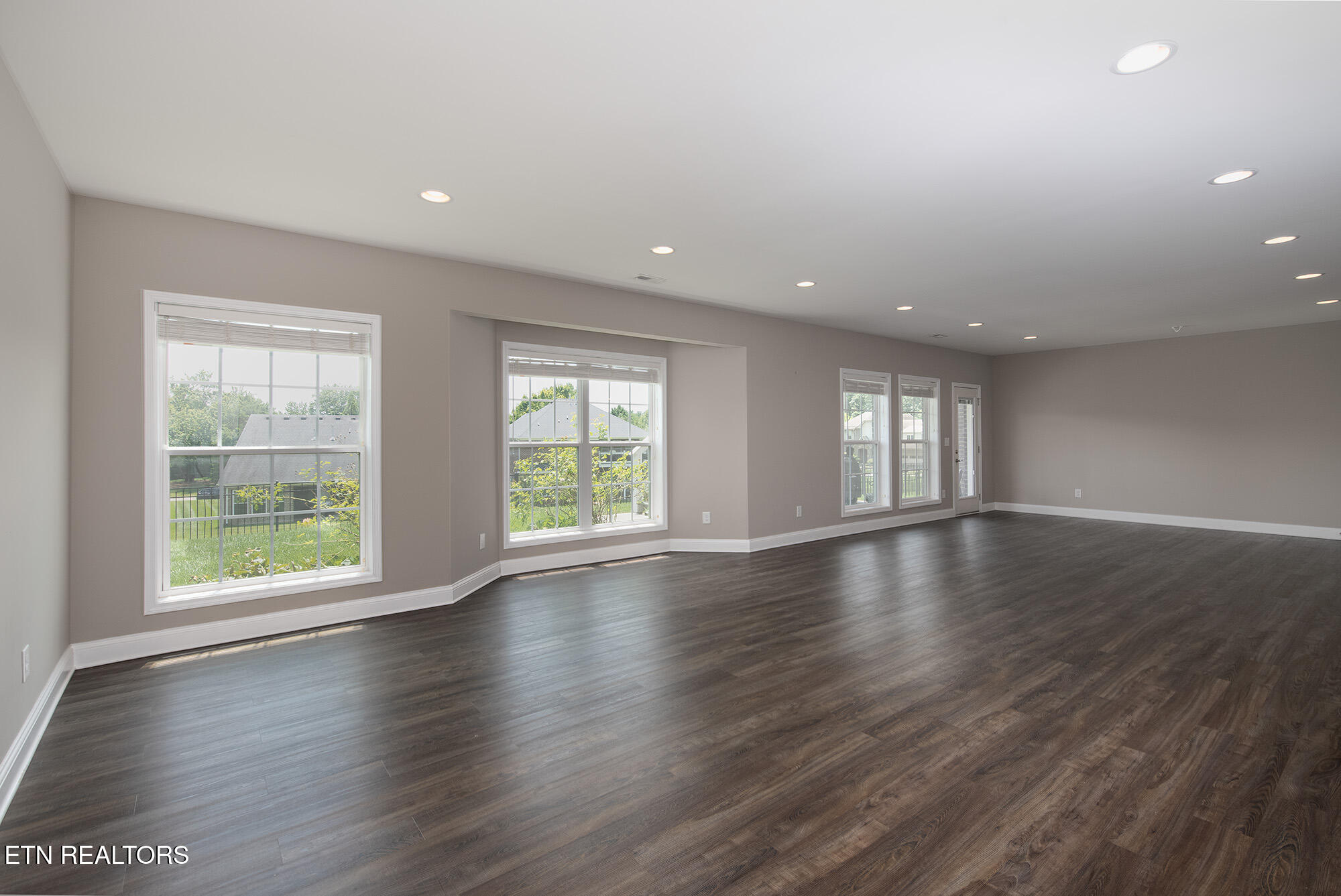 1027 Prince George Parish Drive Knoxville TN 37934