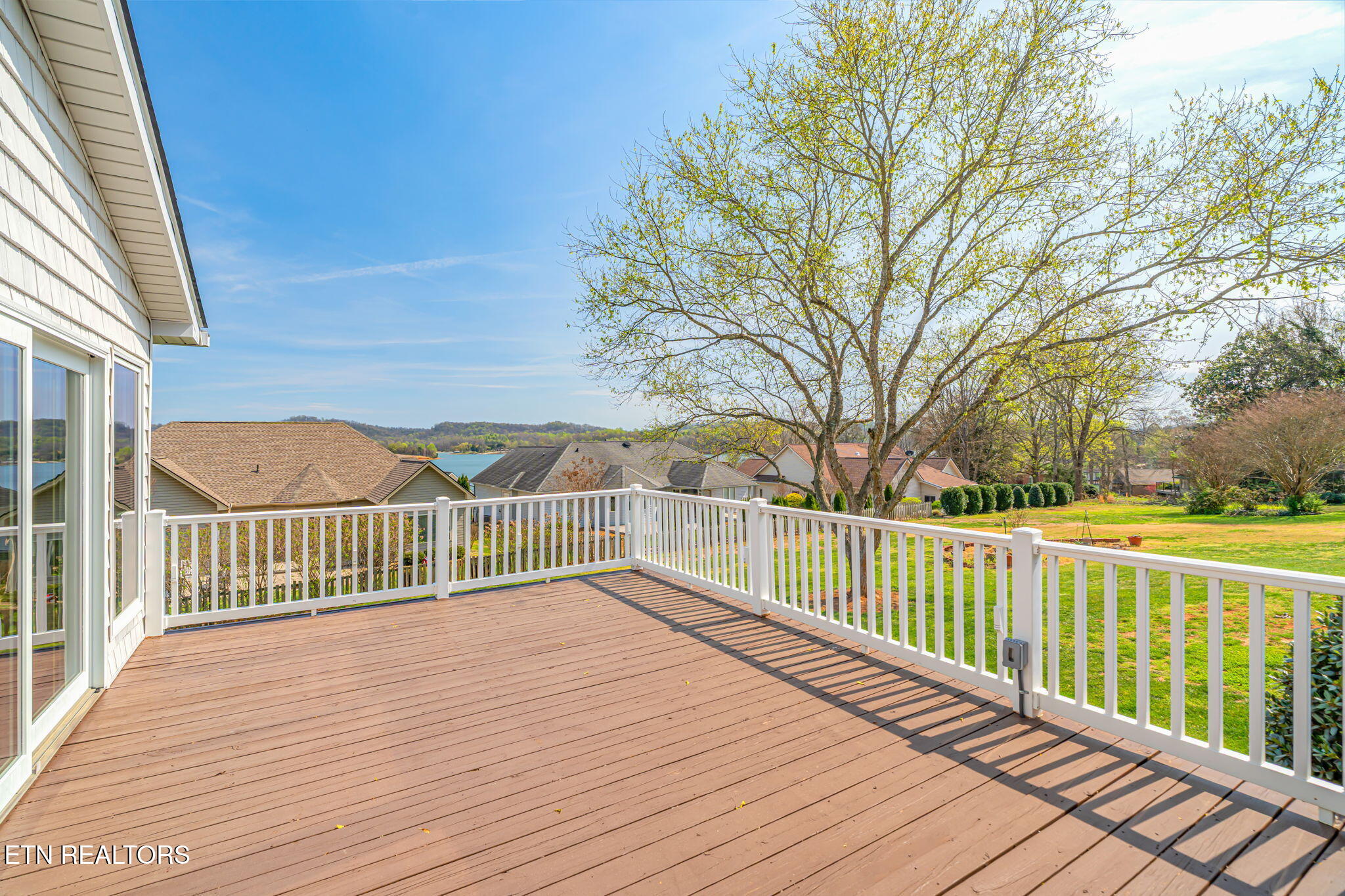318 Cheestana Way Loudon TN 37774