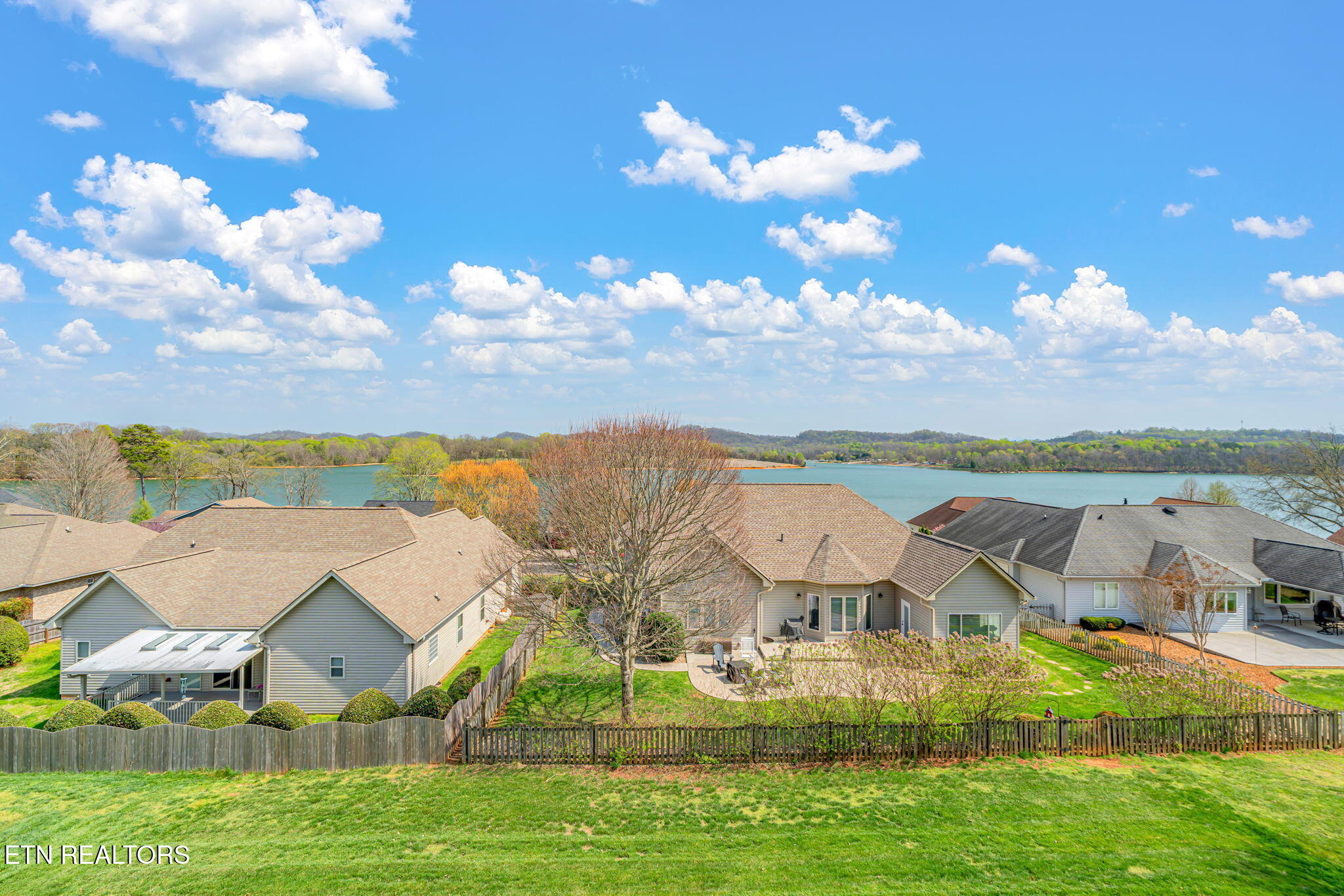 318 Cheestana Way Loudon TN 37774
