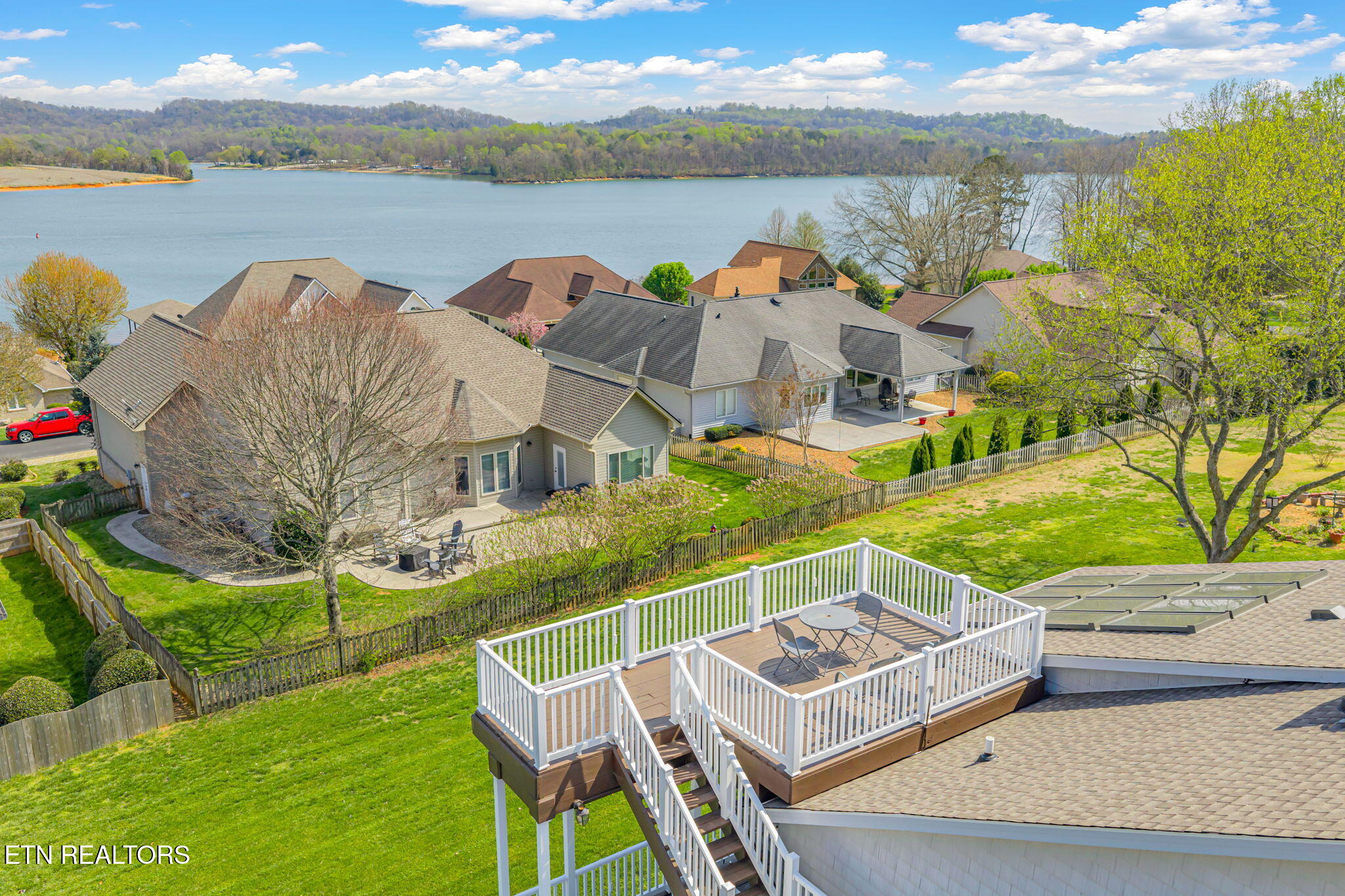 318 Cheestana Way Loudon TN 37774