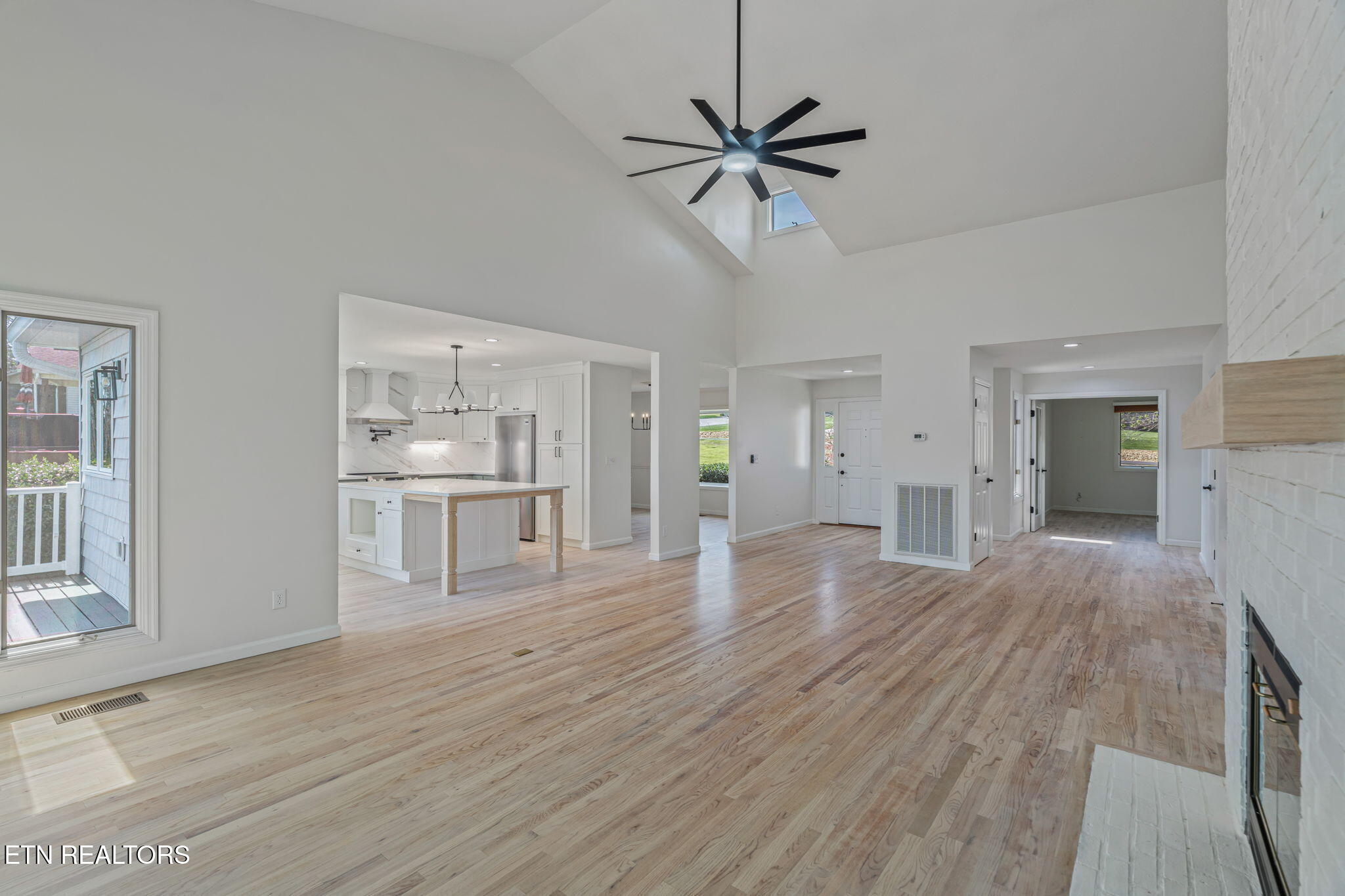 318 Cheestana Way Loudon TN 37774