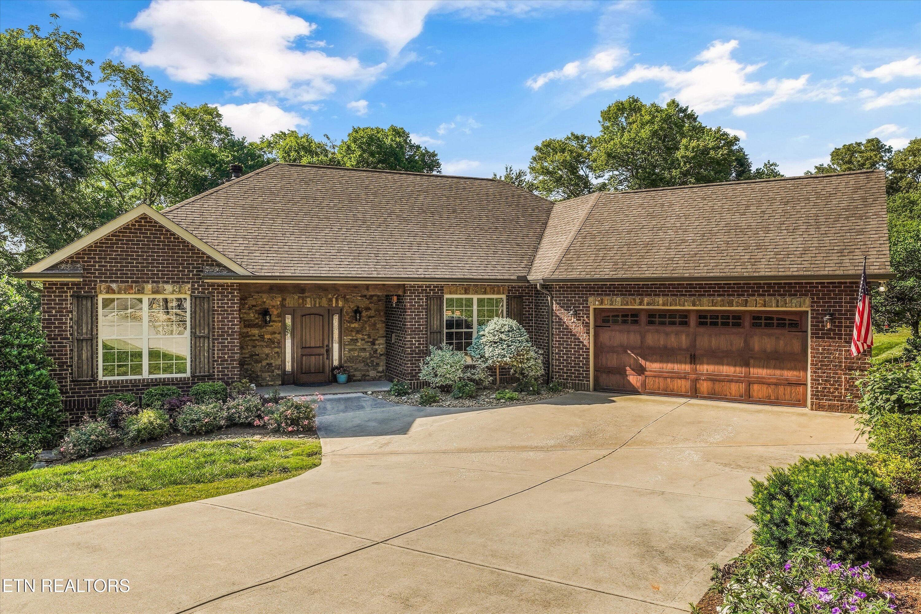 1341 Hillvale Road Louisville TN 37777