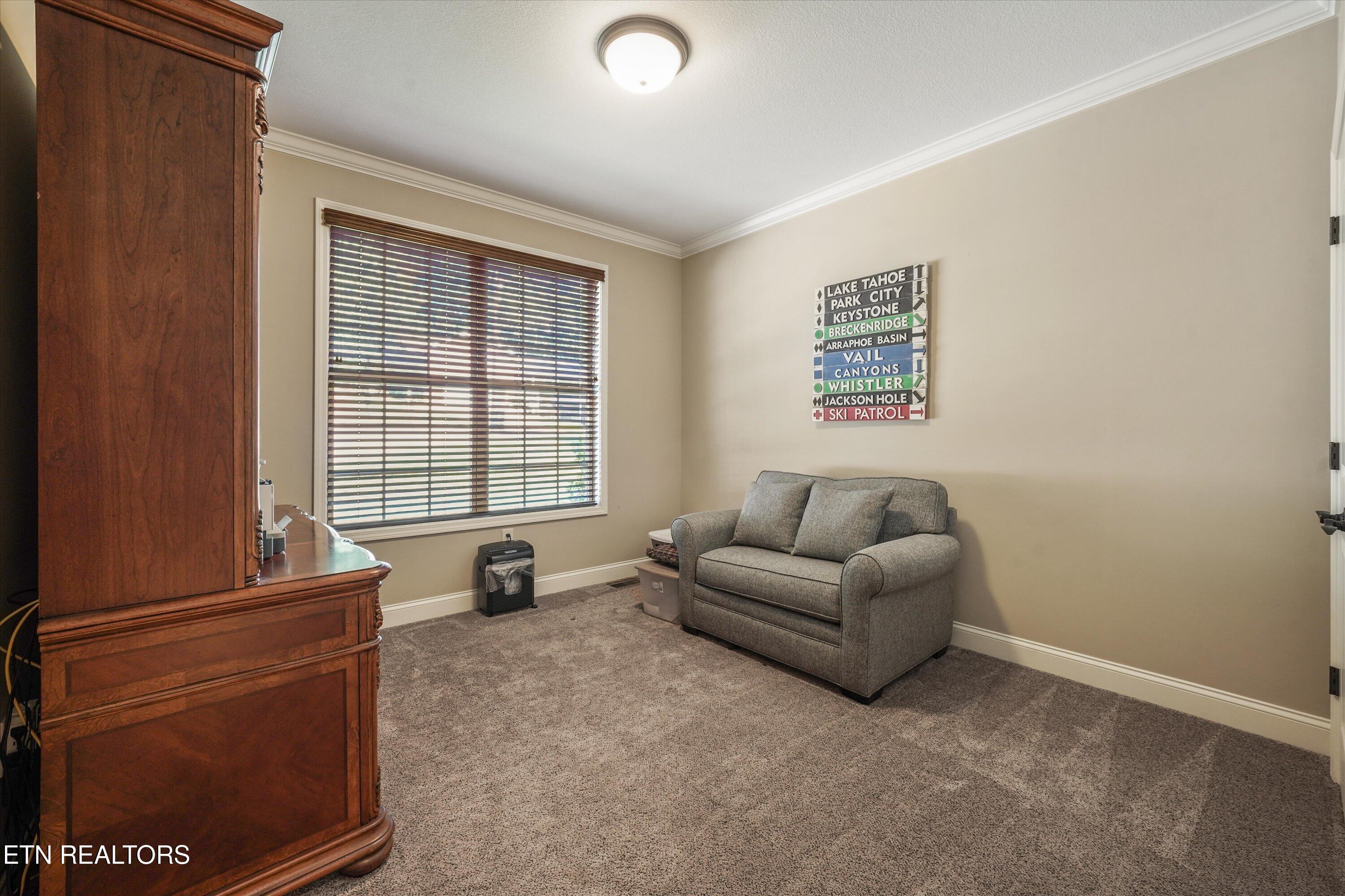 1341 Hillvale Road Louisville TN 37777