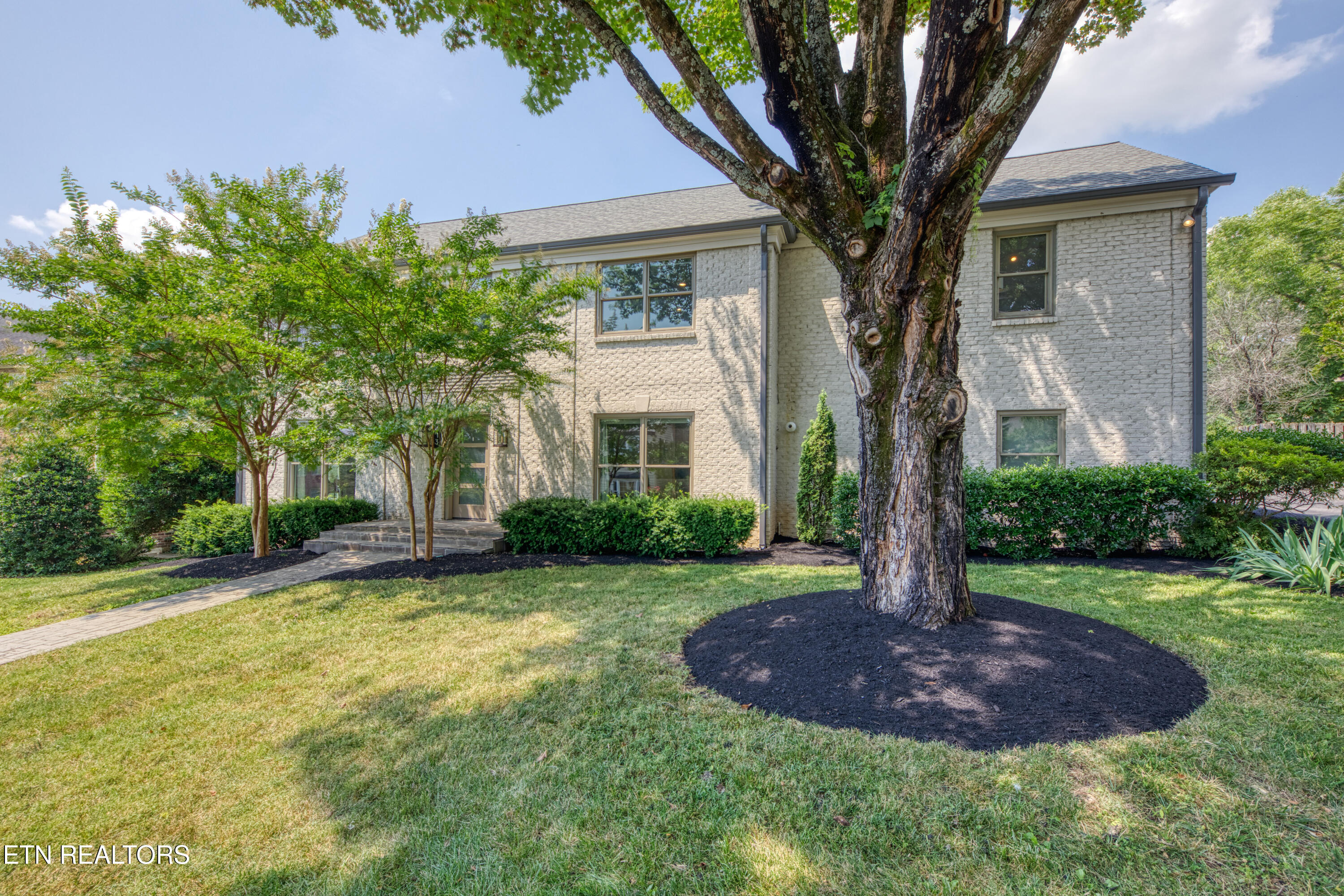 413 Boxwood Square Knoxville TN 37919