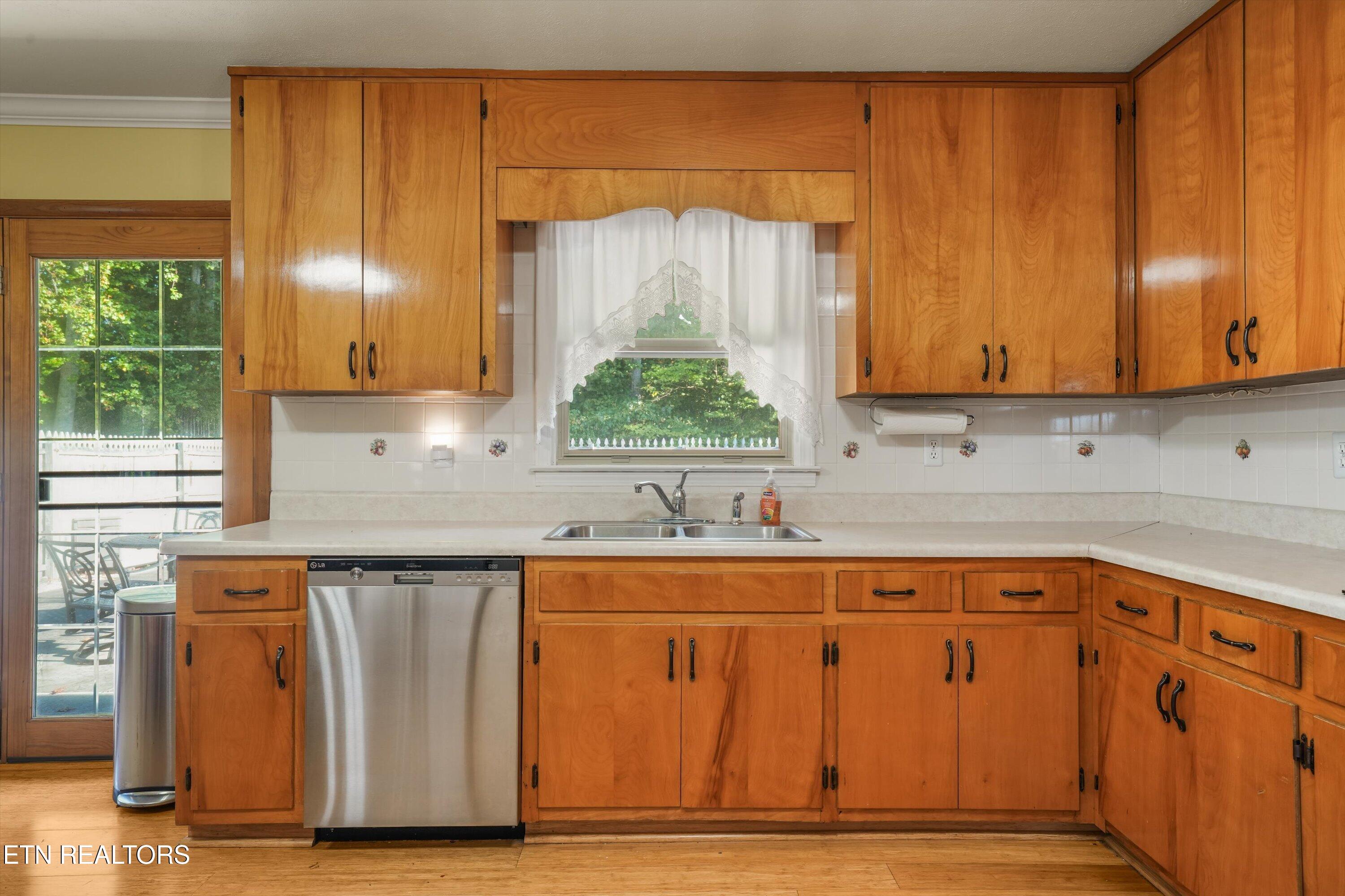 813/815 Stephens Road Rocky Top TN 37769