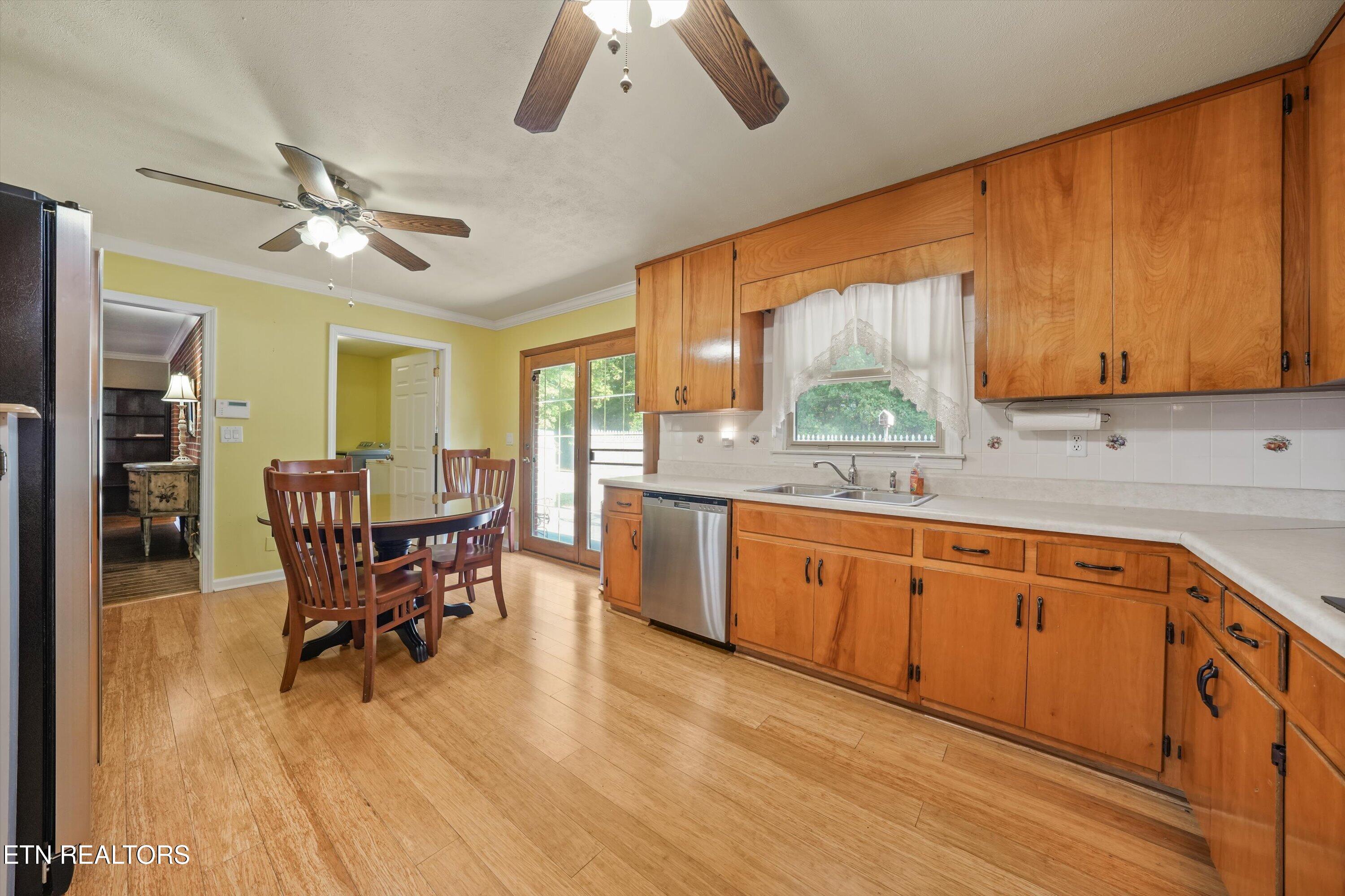 813/815 Stephens Road Rocky Top TN 37769